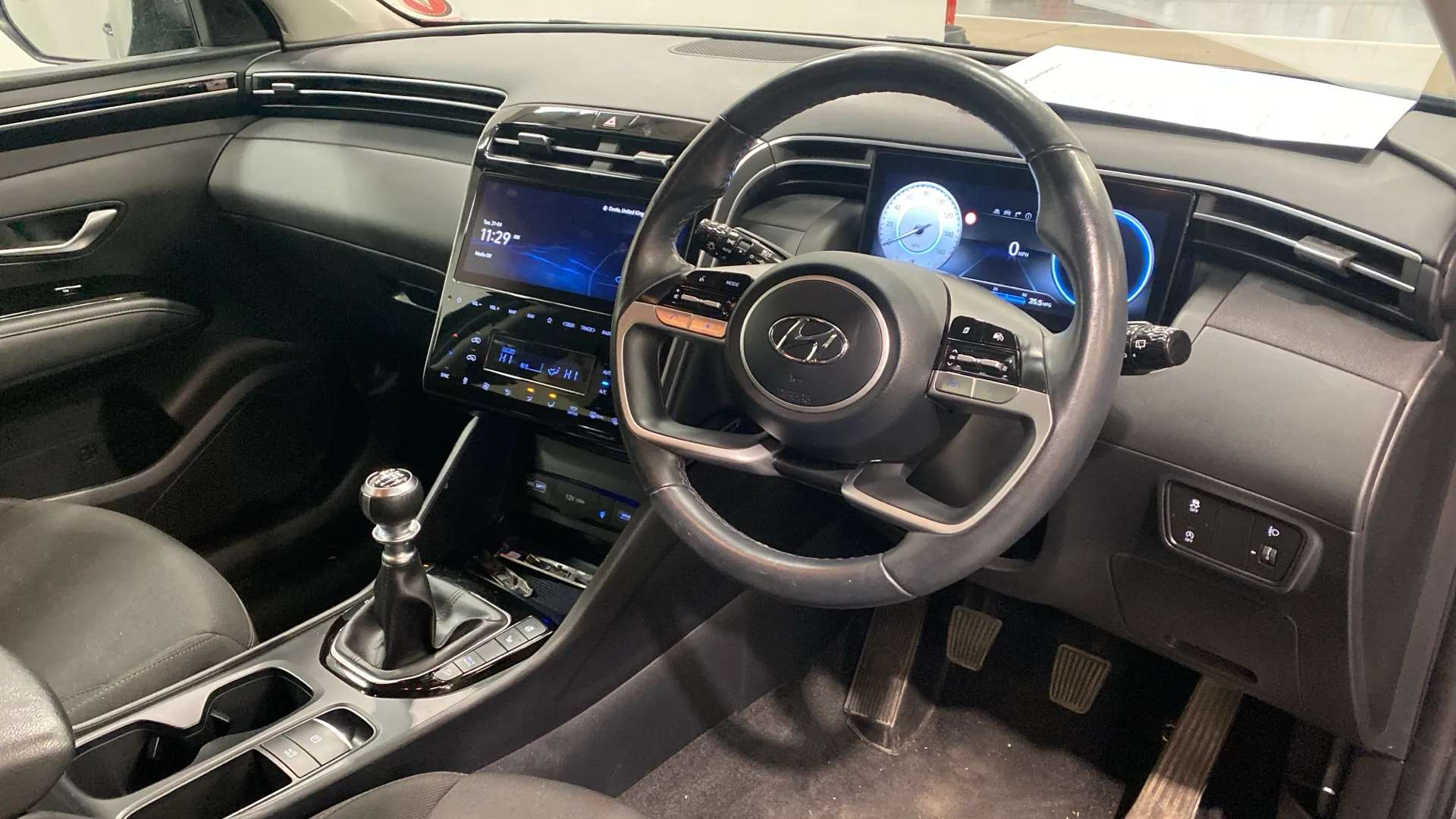 A 2023 HYUNDAI TUCSON 1.6 TGDi Premium 2WD A 2023 HYUNDAI TUCSON 1.6 TGDi Premium 2WD