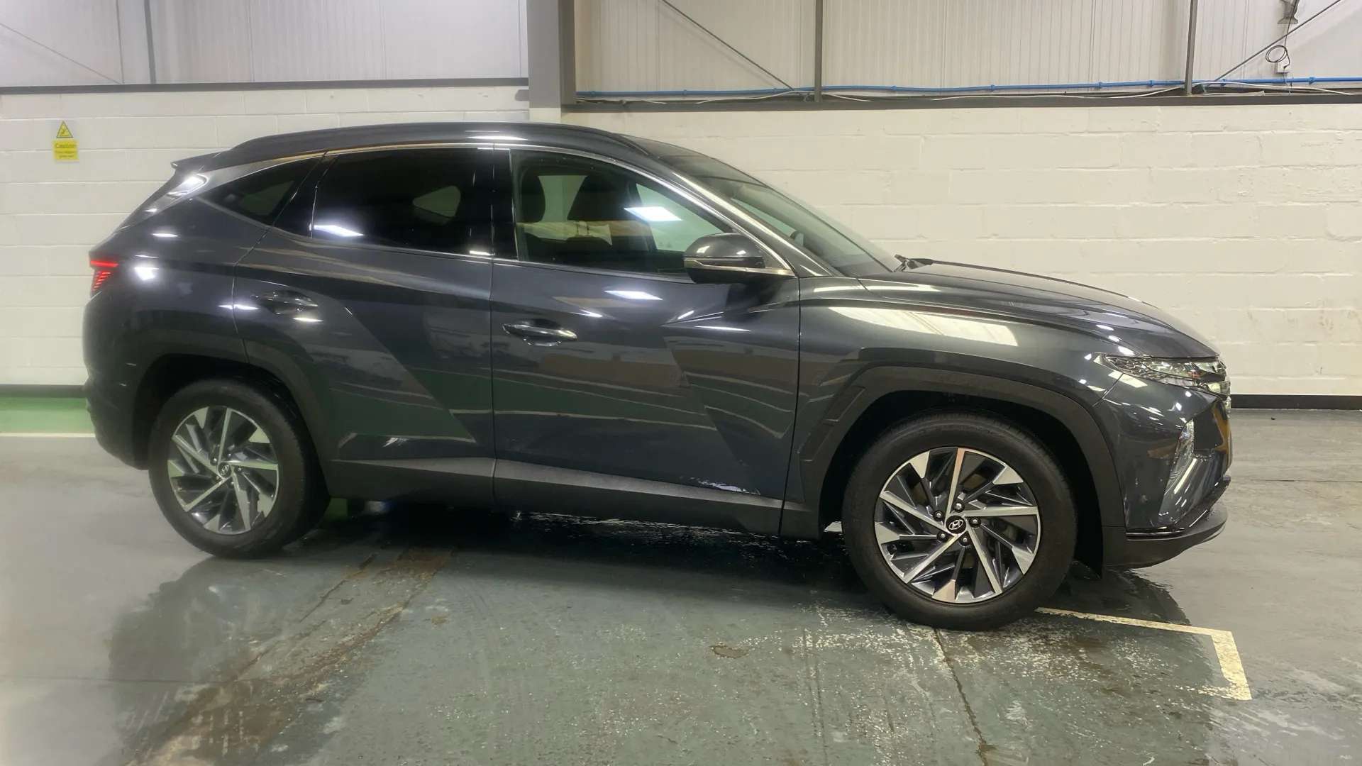 A 2023 HYUNDAI TUCSON 1.6 TGDi Premium 2WD A 2023 HYUNDAI TUCSON 1.6 TGDi Premium 2WD