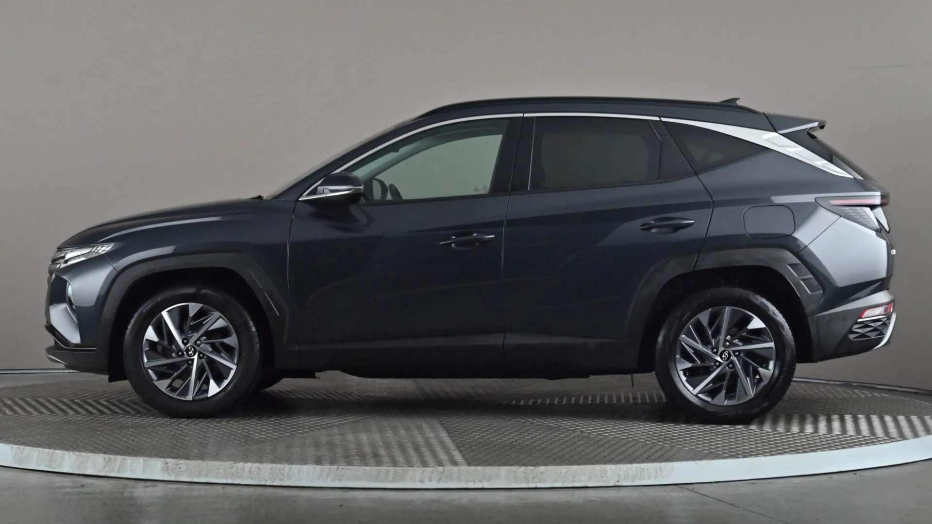 A 2021 HYUNDAI TUCSON 1.6 TGDi Premium 2WD A 2021 HYUNDAI TUCSON 1.6 TGDi Premium 2WD