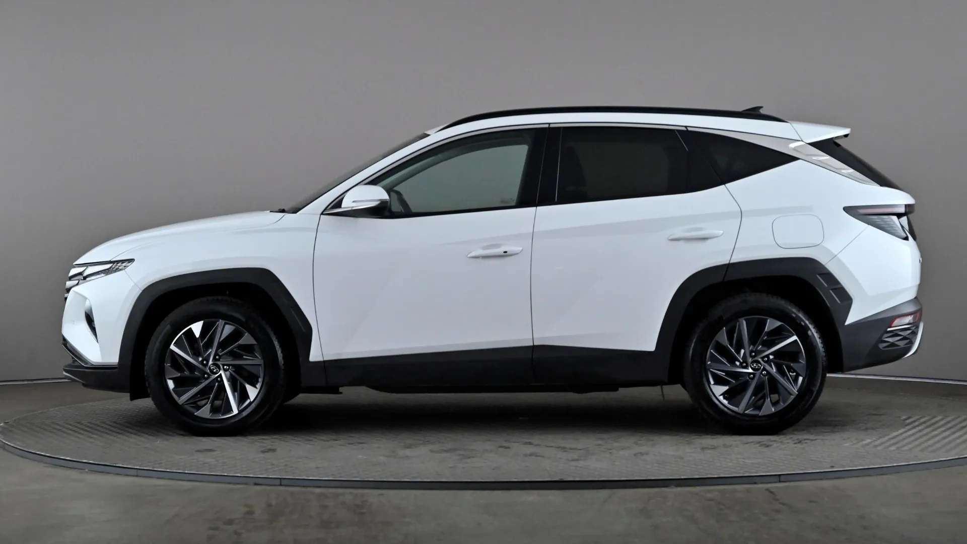 A 2022 HYUNDAI TUCSON 1.6 TGDi Premium 2WD A 2022 HYUNDAI TUCSON 1.6 TGDi Premium 2WD