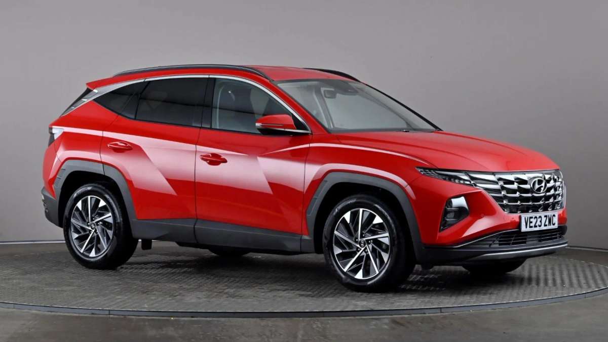 Check out this Hyundai Tucson 2023 Petrol Manual