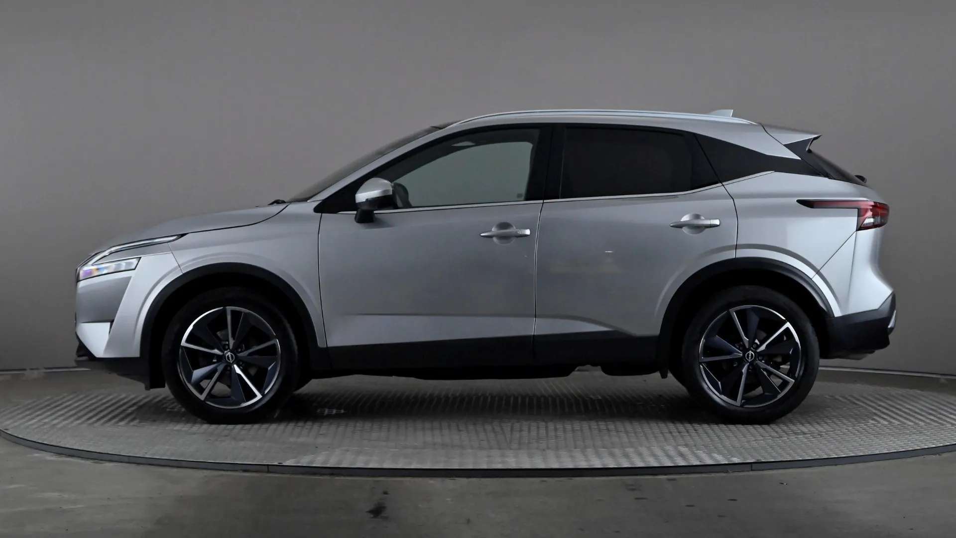 A 2022 NISSAN QASHQAI 1.3 DiG-T MH Tekna A 2022 NISSAN QASHQAI 1.3 DiG-T MH Tekna