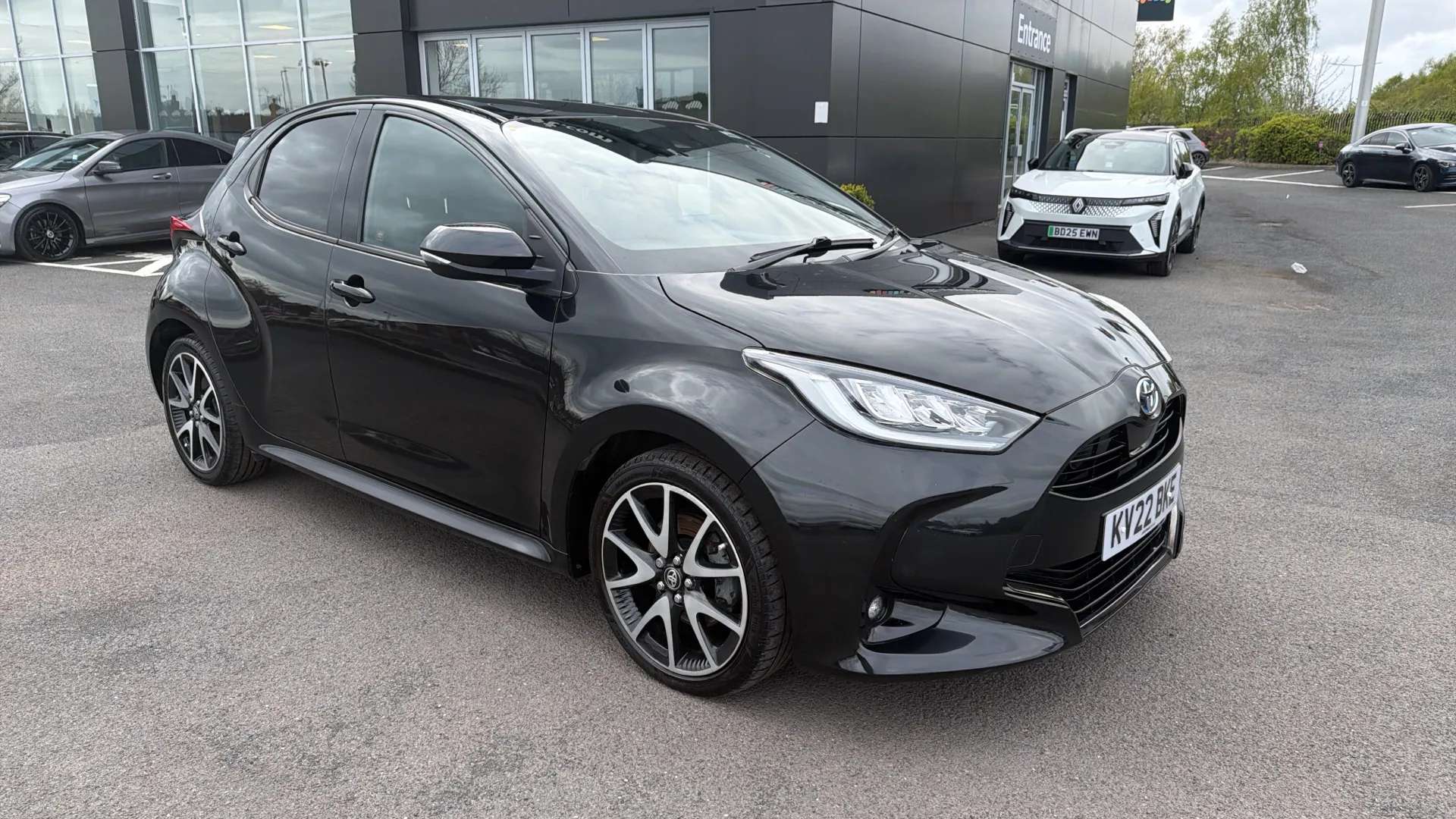 2022 TOYOTA YARIS 2022 TOYOTA YARIS