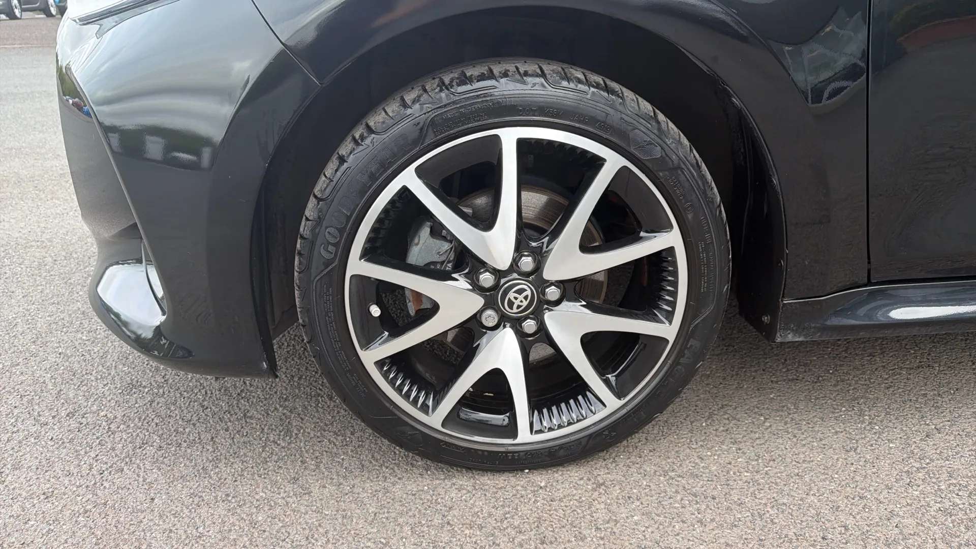 2022 TOYOTA YARIS 2022 TOYOTA YARIS