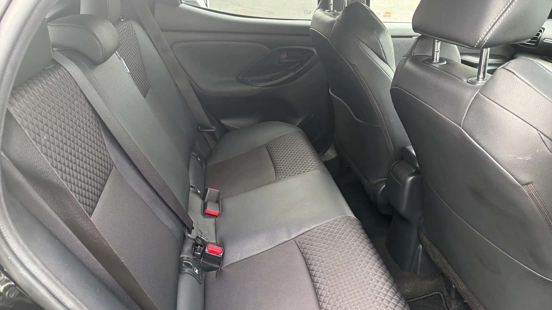 2022 TOYOTA YARIS 2022 TOYOTA YARIS