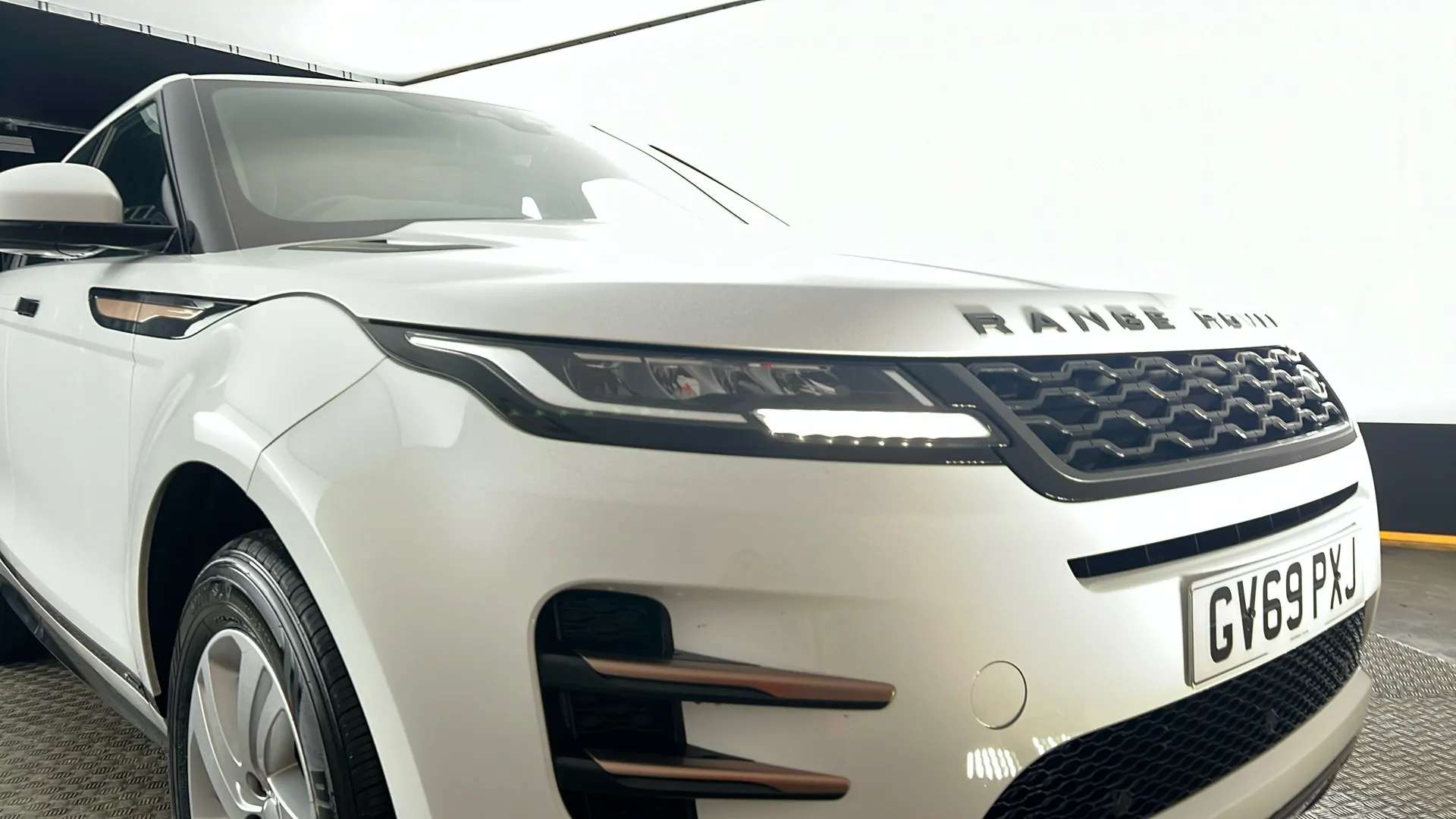 2020 LAND ROVER RANGE ROVER EVOQUE 2020 LAND ROVER RANGE ROVER EVOQUE