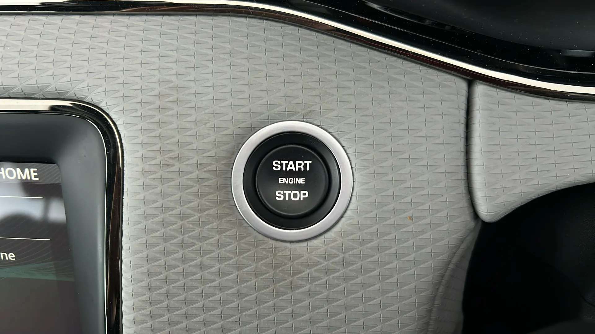 2020 LAND ROVER RANGE ROVER EVOQUE 2020 LAND ROVER RANGE ROVER EVOQUE