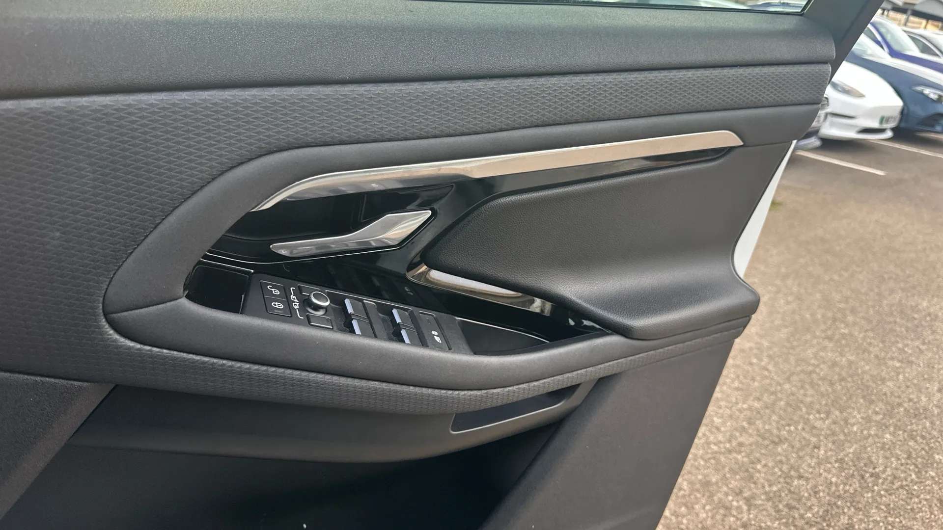 2020 LAND ROVER RANGE ROVER EVOQUE 2020 LAND ROVER RANGE ROVER EVOQUE