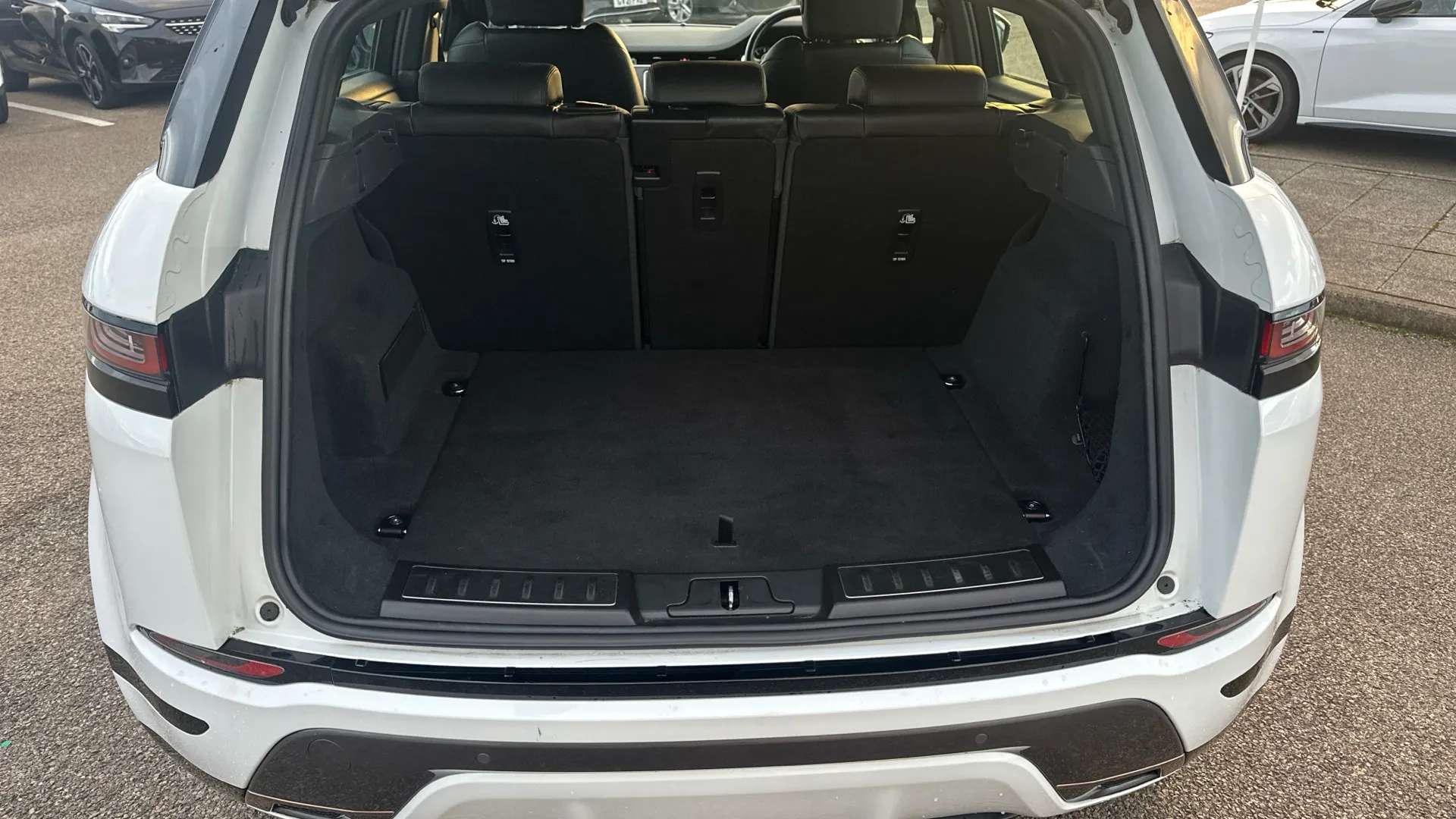 2020 LAND ROVER RANGE ROVER EVOQUE 2020 LAND ROVER RANGE ROVER EVOQUE