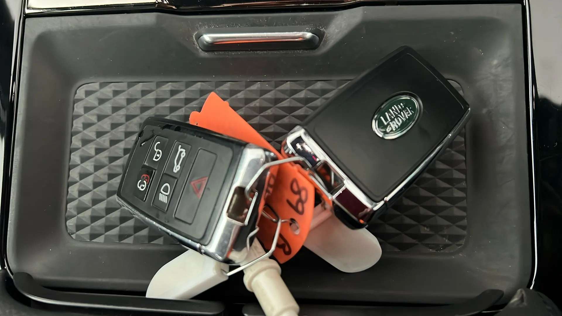 2020 LAND ROVER RANGE ROVER EVOQUE 2020 LAND ROVER RANGE ROVER EVOQUE