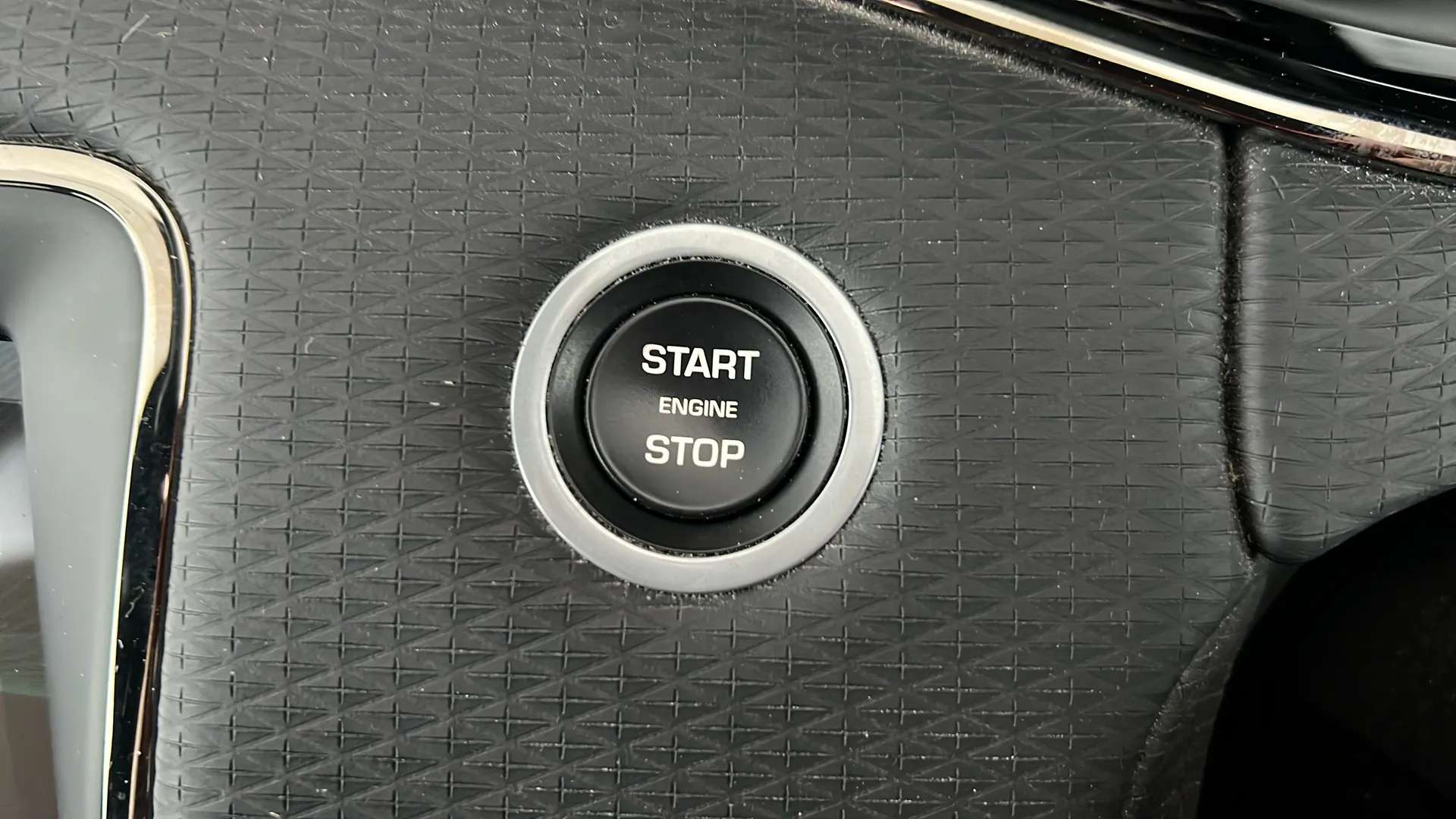 2020 LAND ROVER RANGE ROVER EVOQUE 2020 LAND ROVER RANGE ROVER EVOQUE