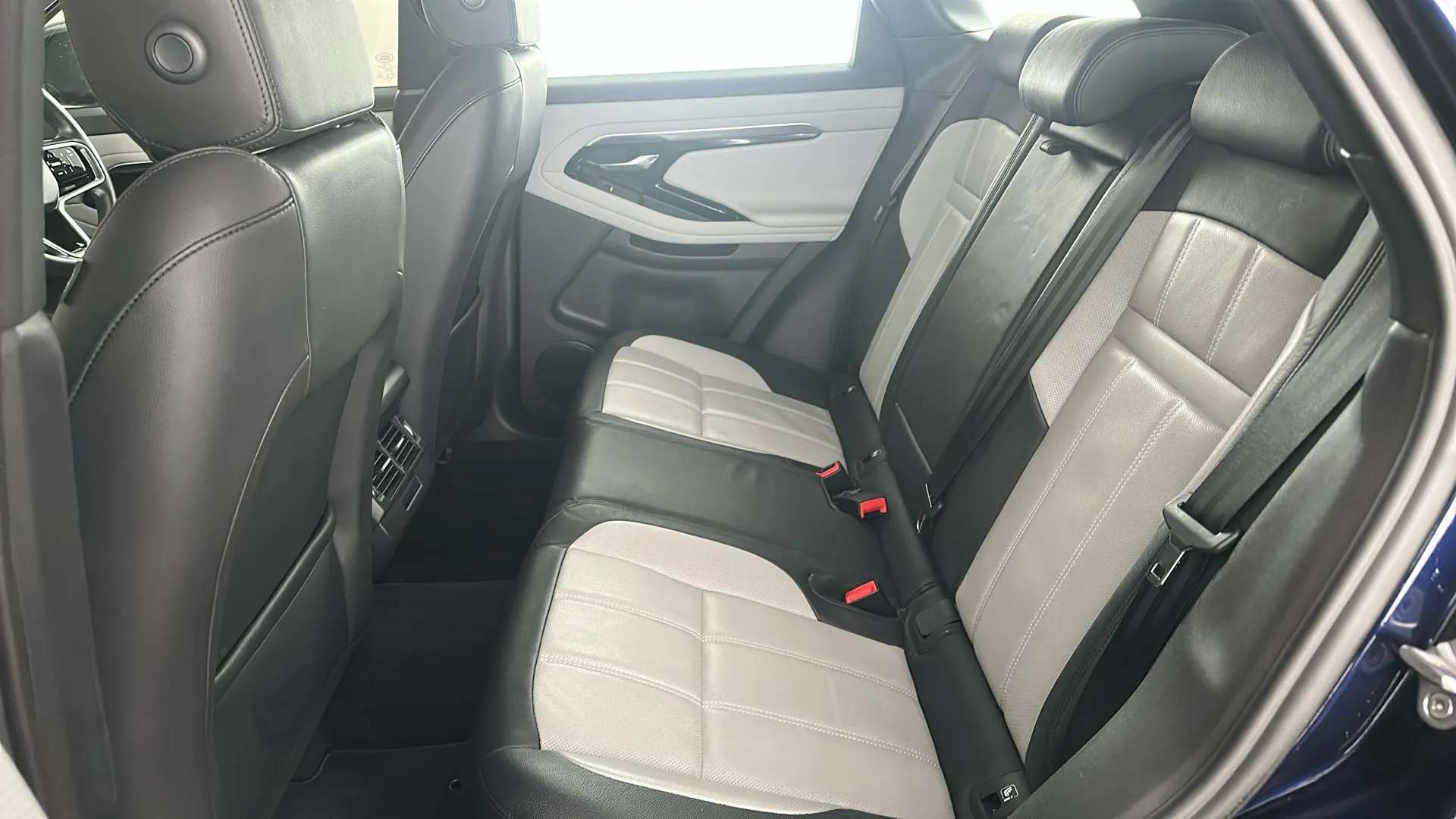 2022 LAND ROVER RANGE ROVER EVOQUE 2022 LAND ROVER RANGE ROVER EVOQUE