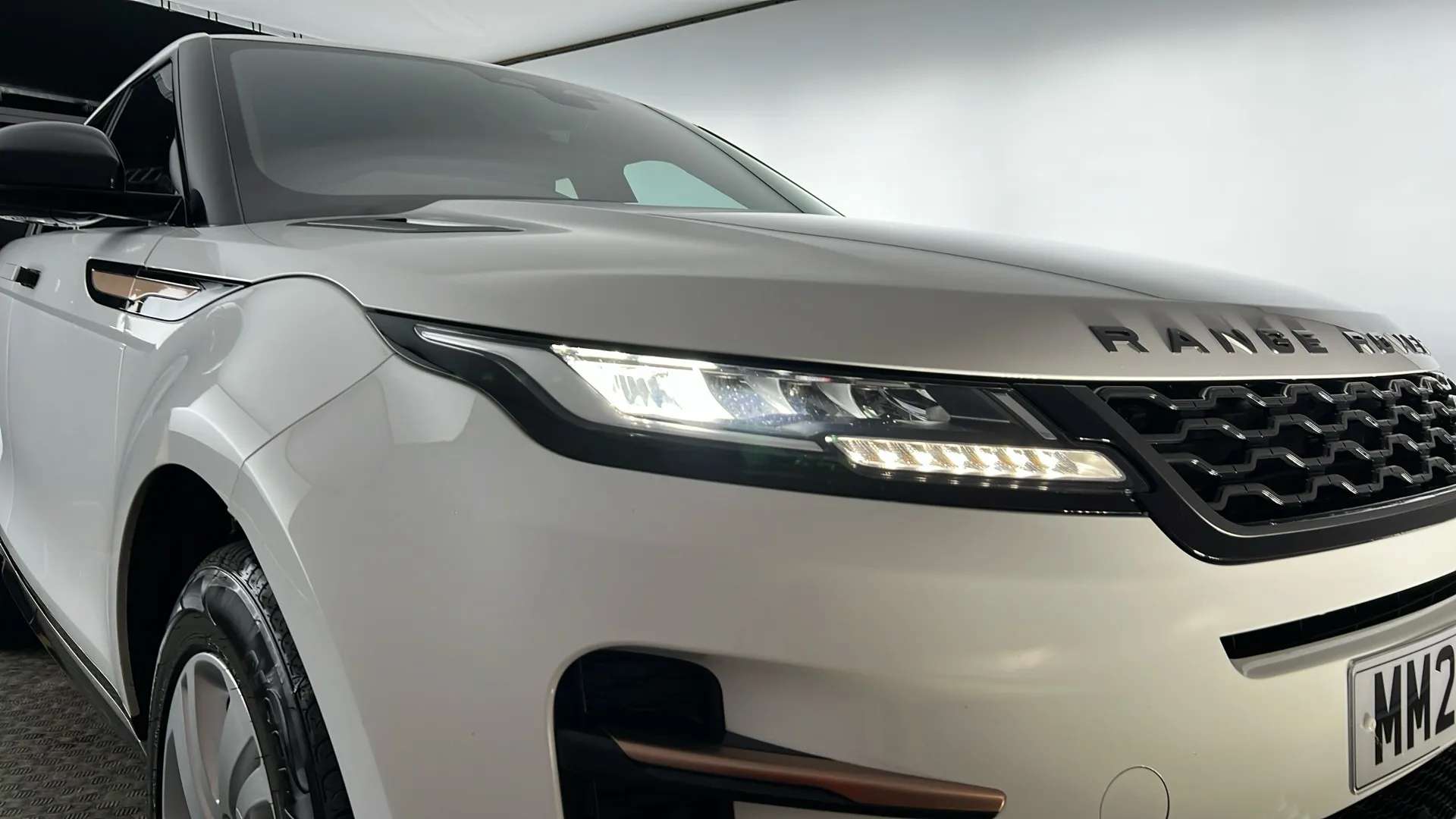 2022 LAND ROVER RANGE ROVER EVOQUE 2022 LAND ROVER RANGE ROVER EVOQUE