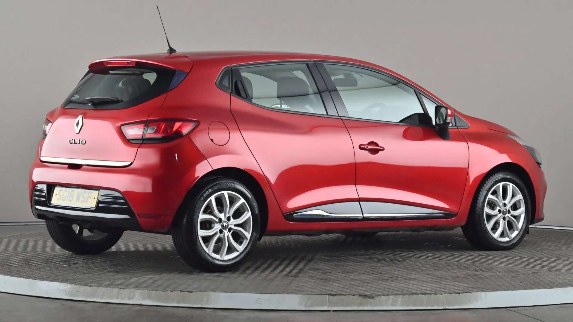 2018 RENAULT CLIO 2018 RENAULT CLIO