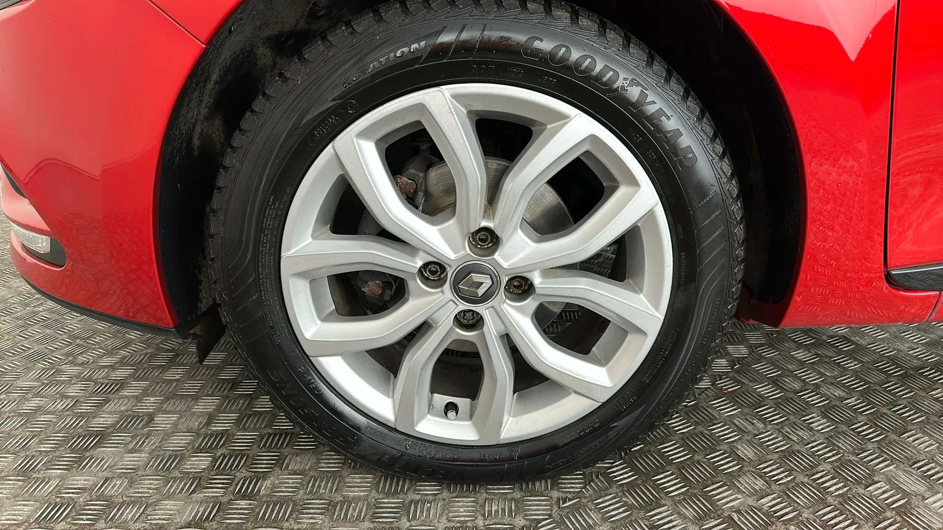 2018 RENAULT CLIO 2018 RENAULT CLIO