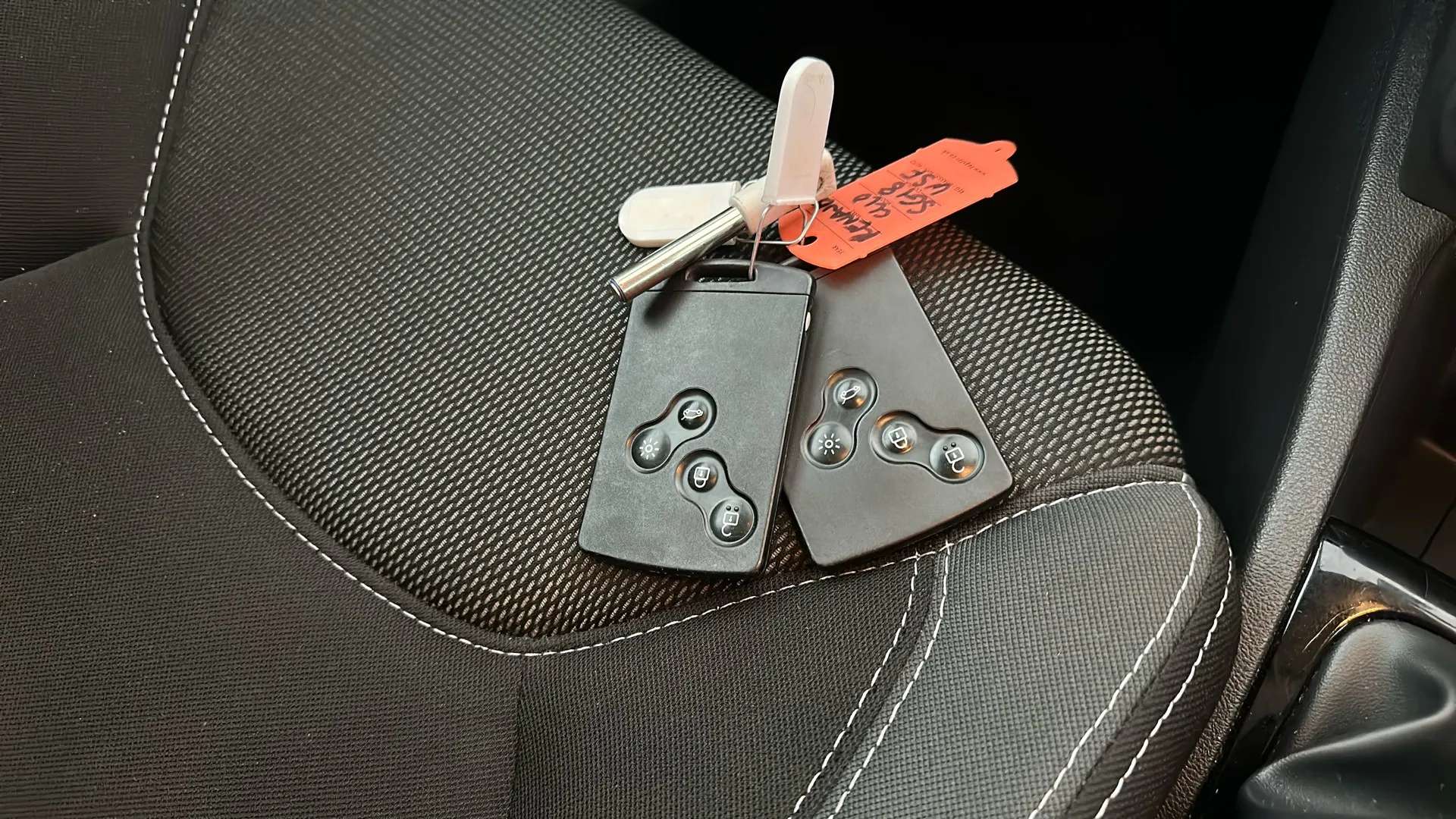 2018 RENAULT CLIO 2018 RENAULT CLIO