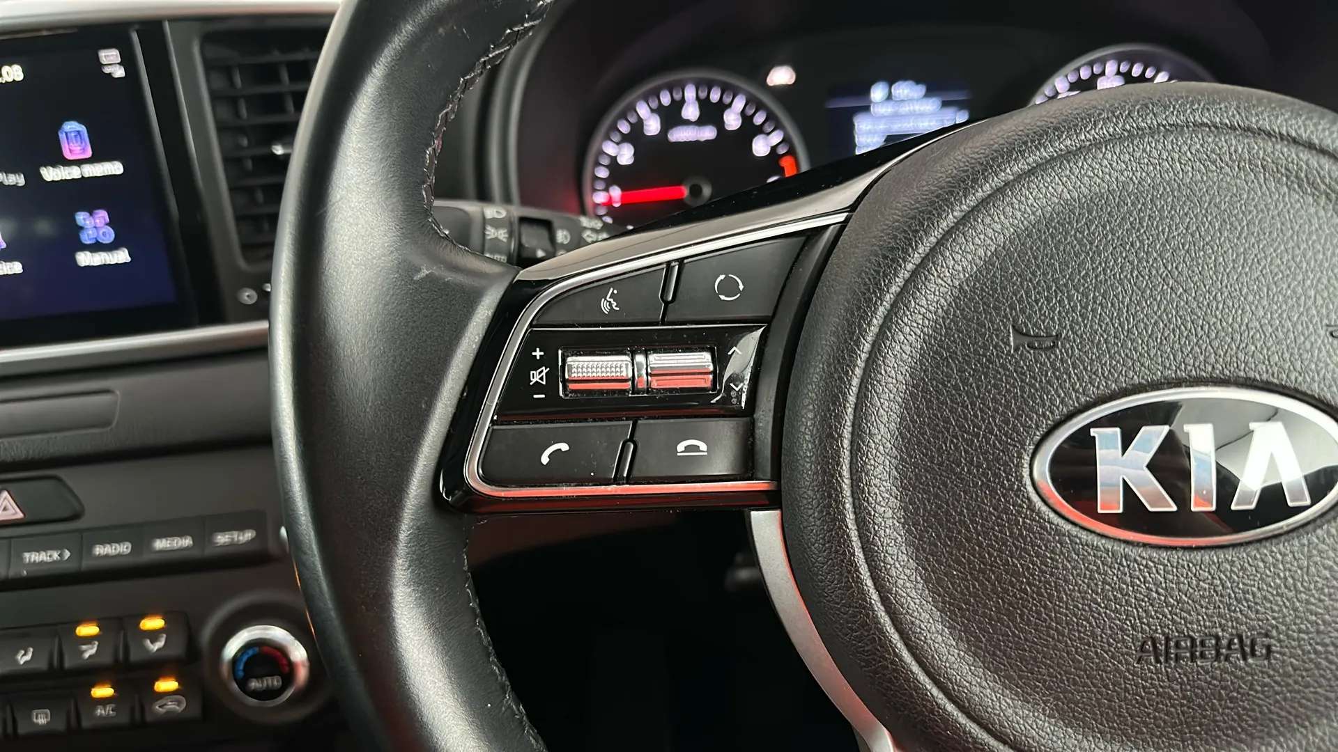 2021 KIA SPORTAGE 2021 KIA SPORTAGE