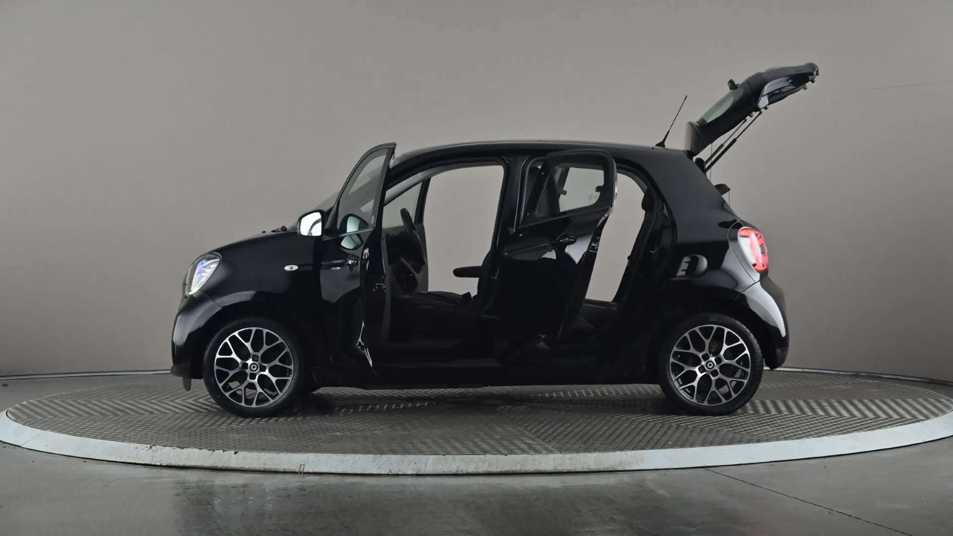 2020 SMART FORFOUR 2020 SMART FORFOUR