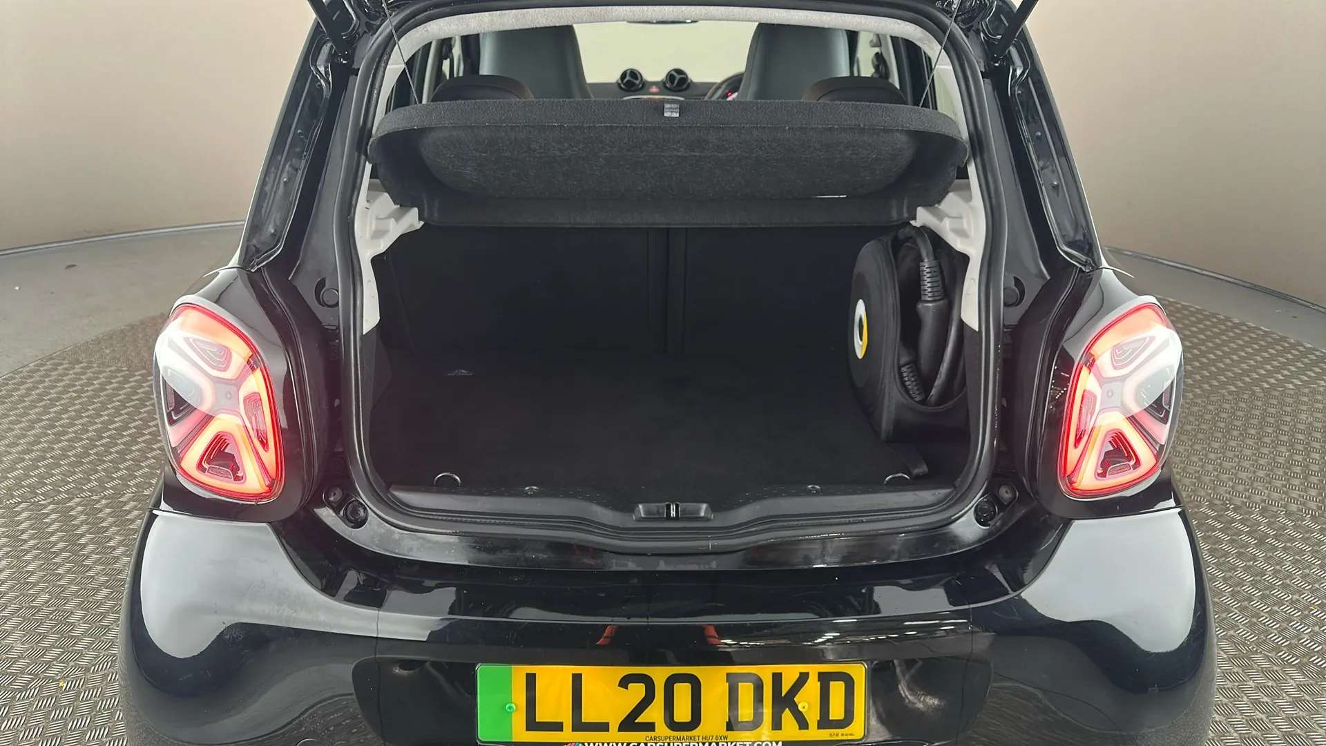 2020 SMART FORFOUR 2020 SMART FORFOUR