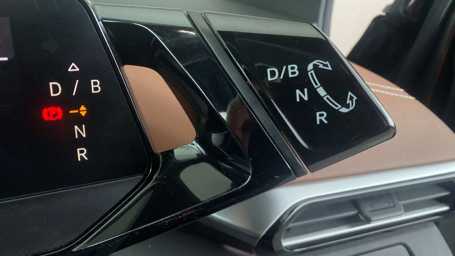 2021 VOLKSWAGEN ID.4 2021 VOLKSWAGEN ID.4