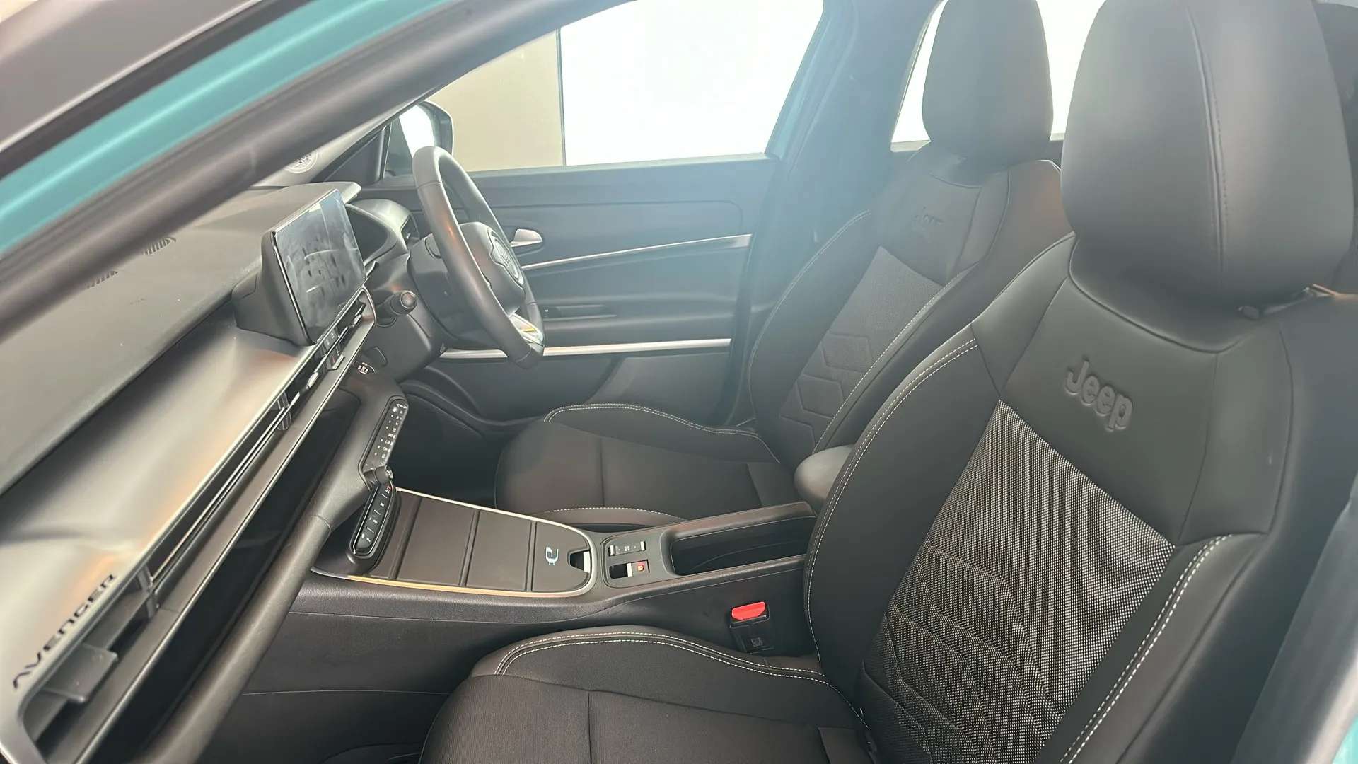 2024 JEEP AVENGER 2024 JEEP AVENGER