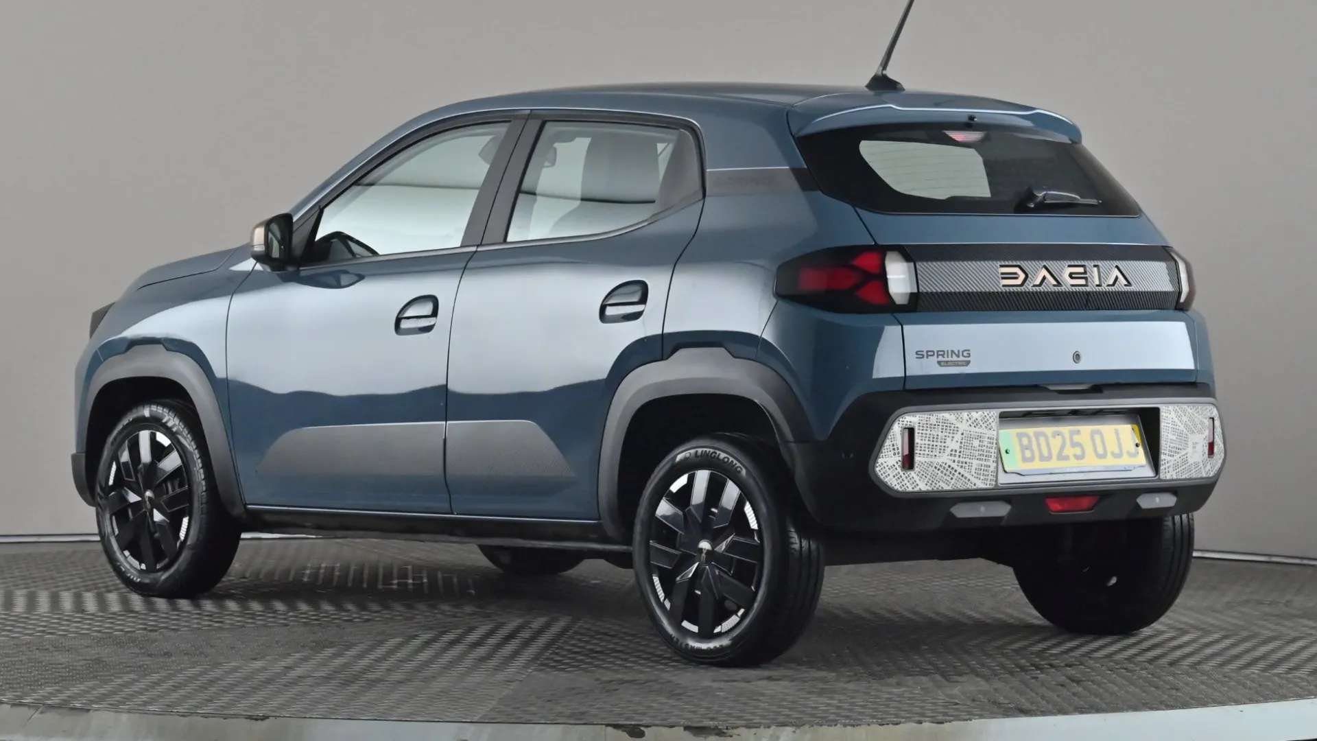 A 2025 DACIA SPRING 27kWh Extreme 65 48kW Auto A 2025 DACIA SPRING 27kWh Extreme 65 48kW Auto
