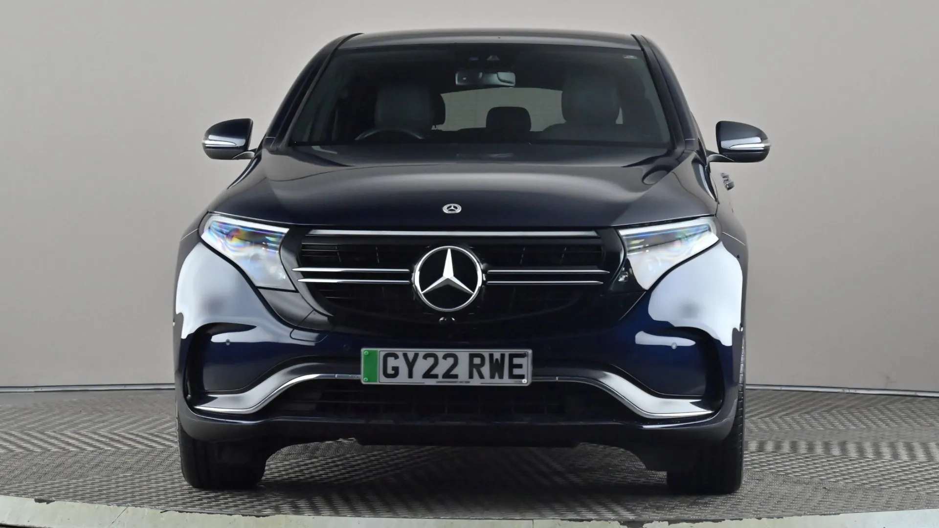 A 2022 MERCEDES-BENZ EQC EQC 400 300kW AMG Line 80kWh Auto A 2022 MERCEDES-BENZ EQC EQC 400 300kW AMG Line 80kWh Auto