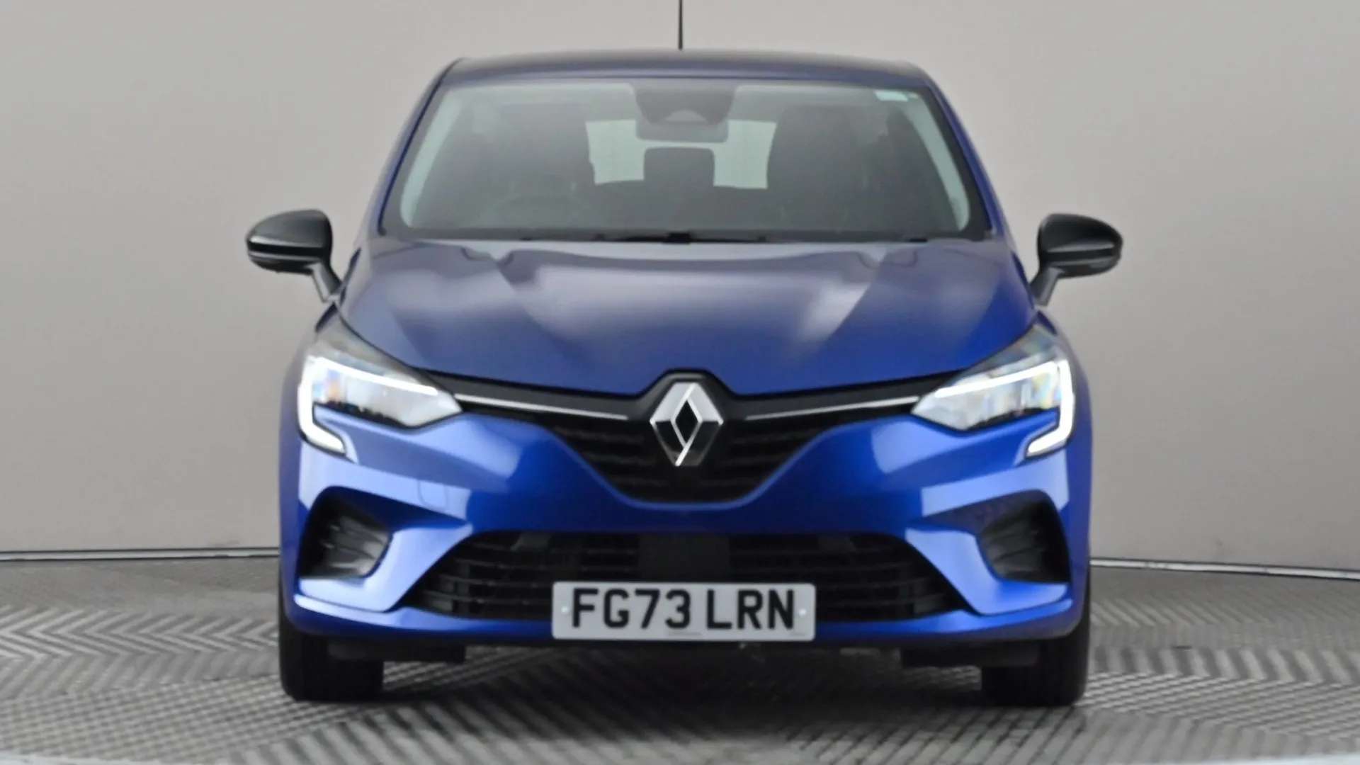 A 2023 RENAULT CLIO 1.0 TCe 90 Evolution A 2023 RENAULT CLIO 1.0 TCe 90 Evolution