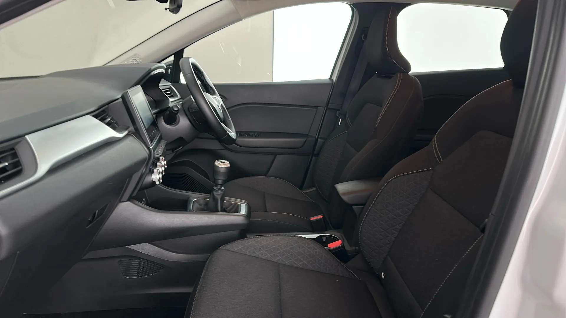 2024 RENAULT CAPTUR 2024 RENAULT CAPTUR