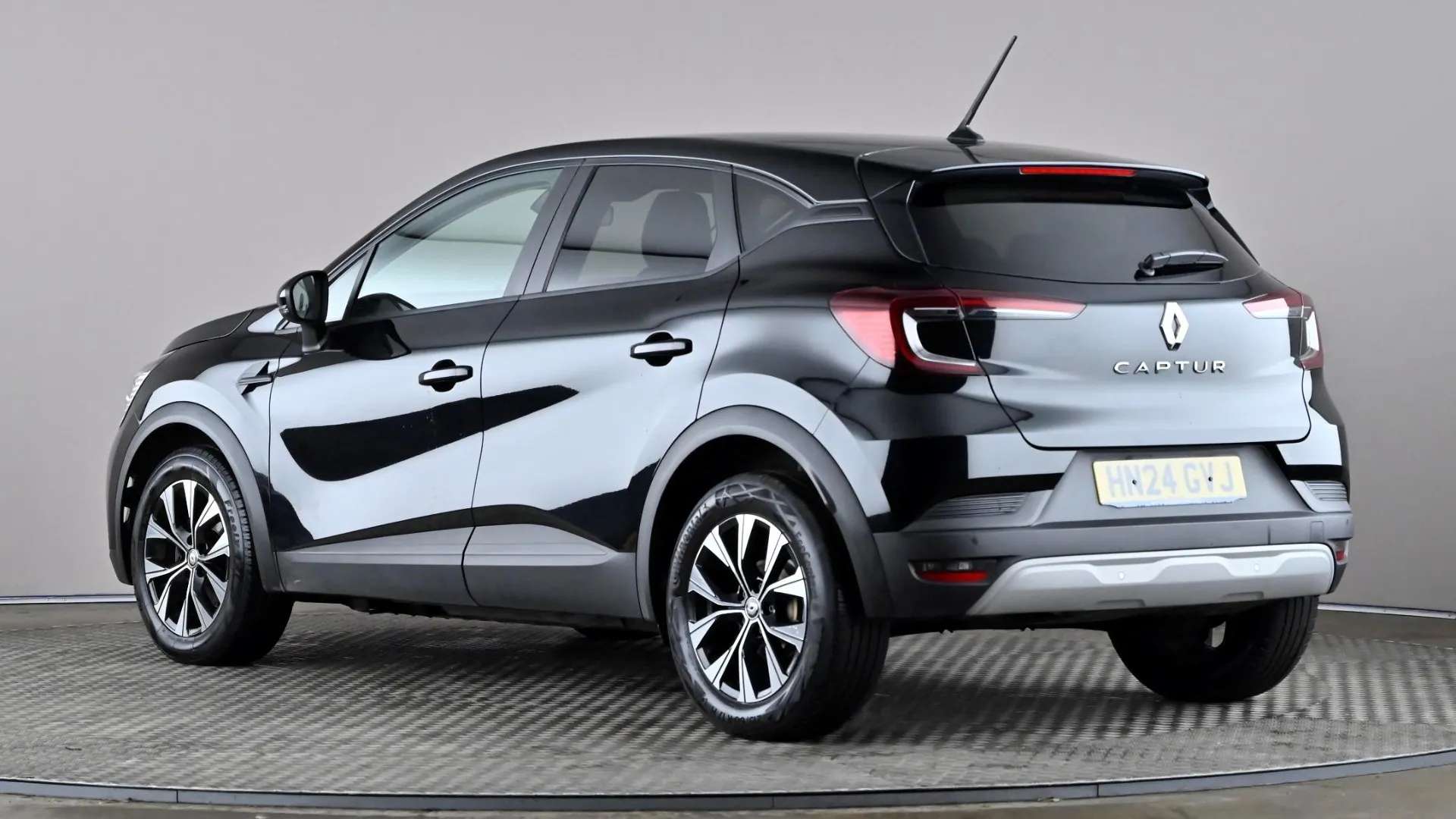 A 2024 RENAULT CAPTUR 1.0 TCE 90 Evolution A 2024 RENAULT CAPTUR 1.0 TCE 90 Evolution