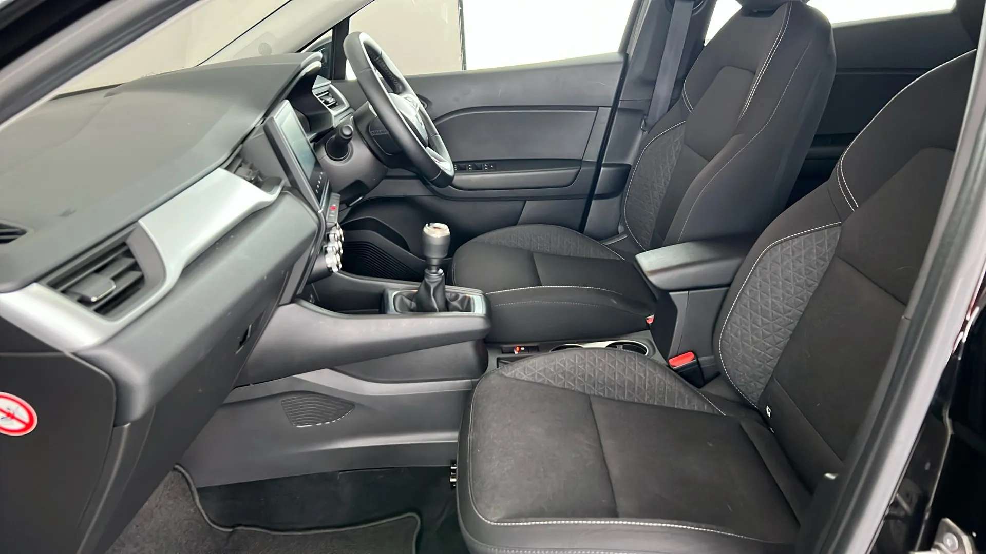 2024 RENAULT CAPTUR 2024 RENAULT CAPTUR