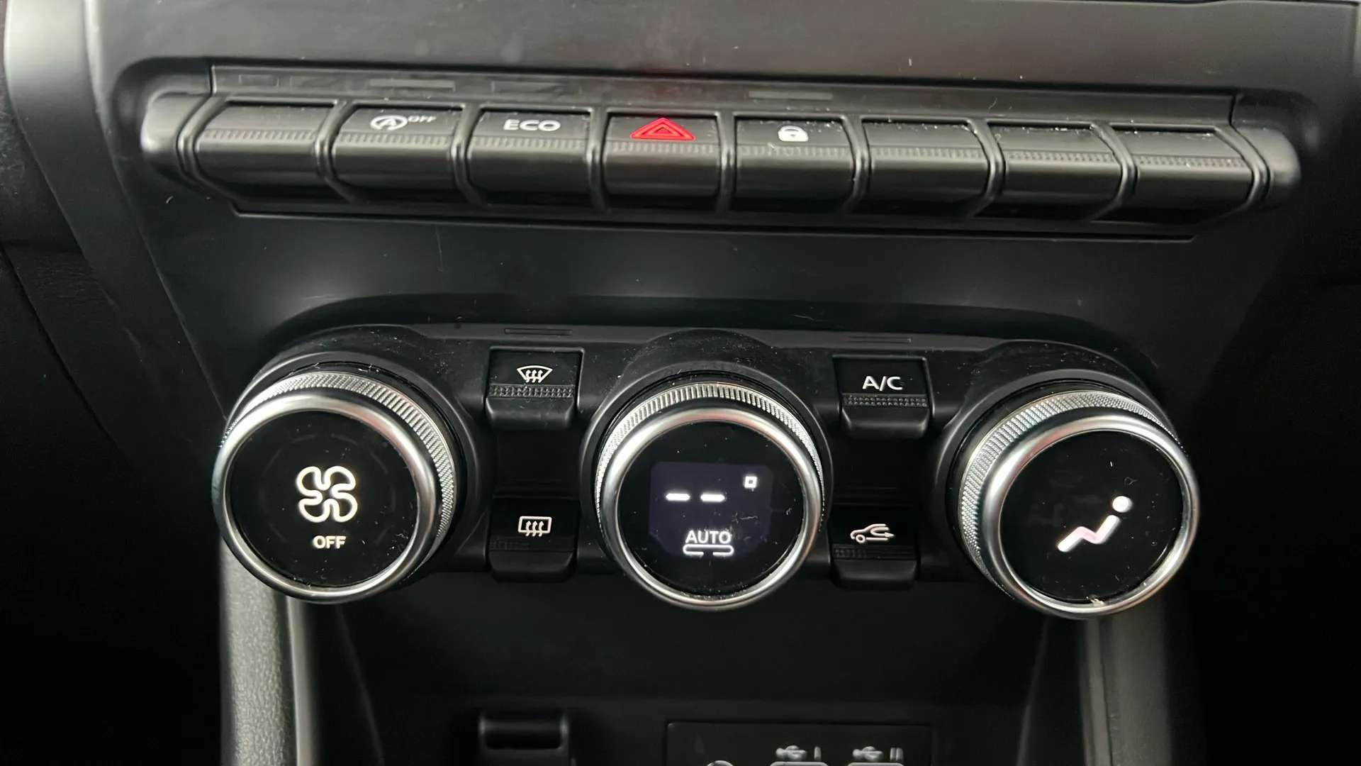 2024 RENAULT CAPTUR 2024 RENAULT CAPTUR