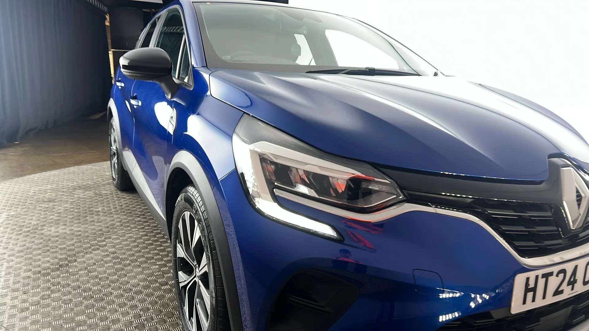 2024 RENAULT CAPTUR 2024 RENAULT CAPTUR