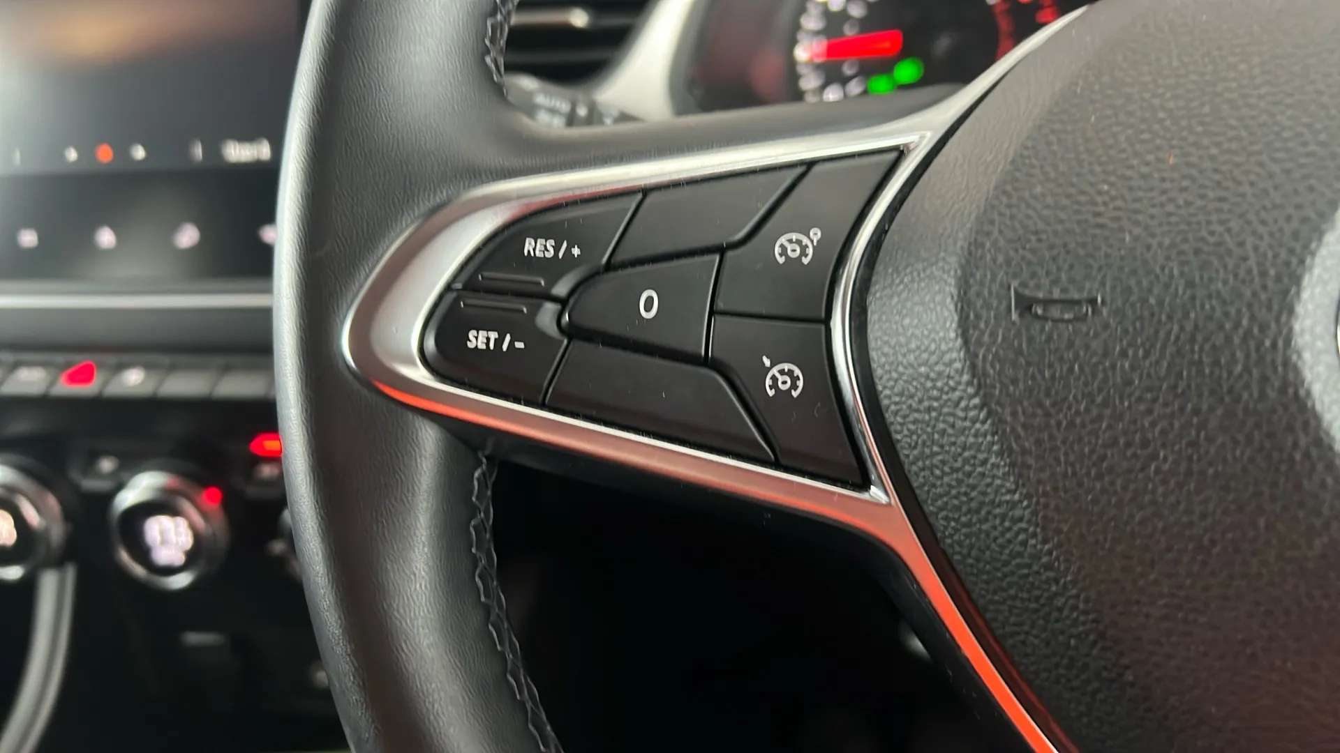 2024 RENAULT CAPTUR 2024 RENAULT CAPTUR