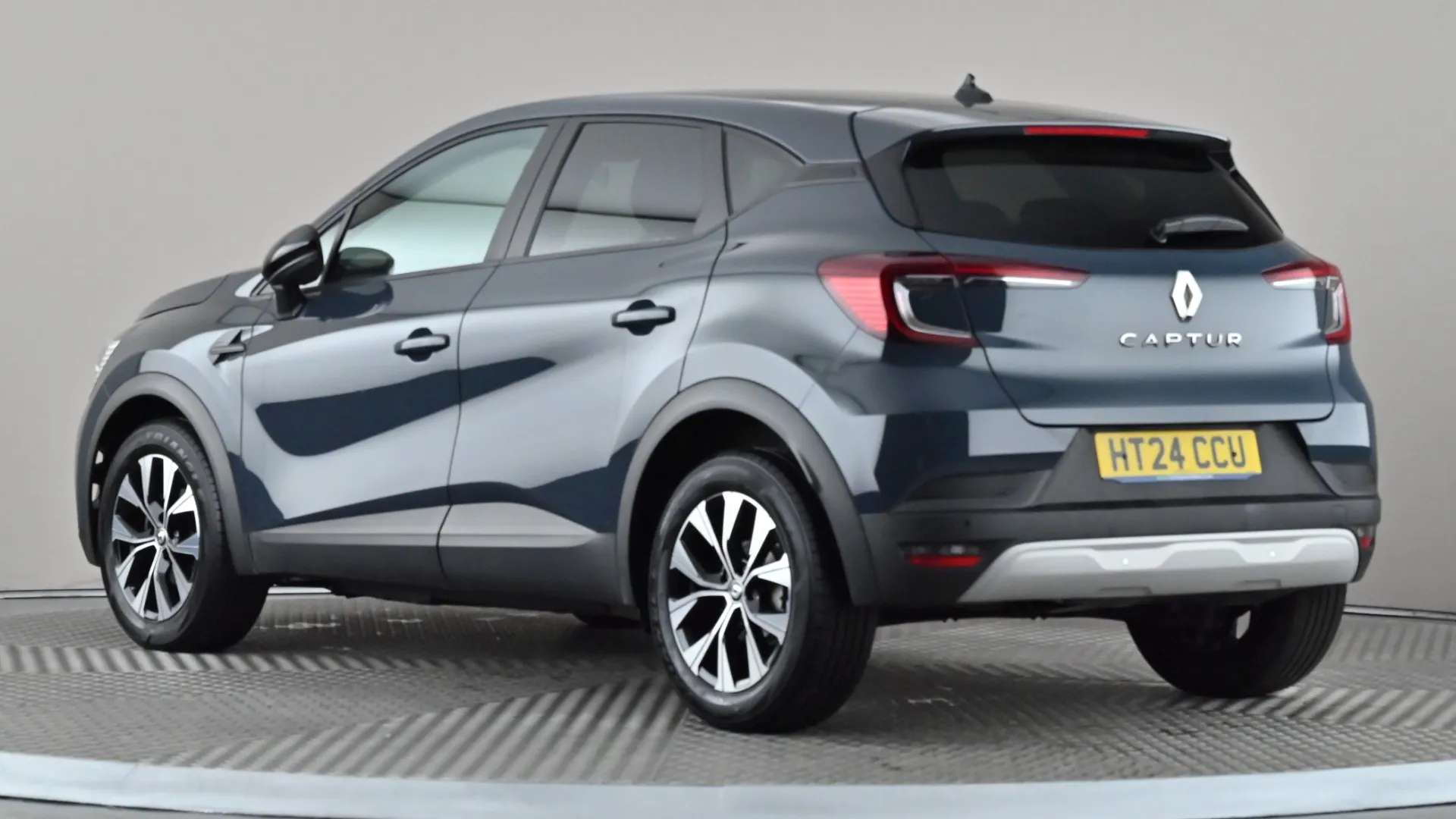 A 2024 RENAULT CAPTUR 1.0 TCE 90 Evolution A 2024 RENAULT CAPTUR 1.0 TCE 90 Evolution