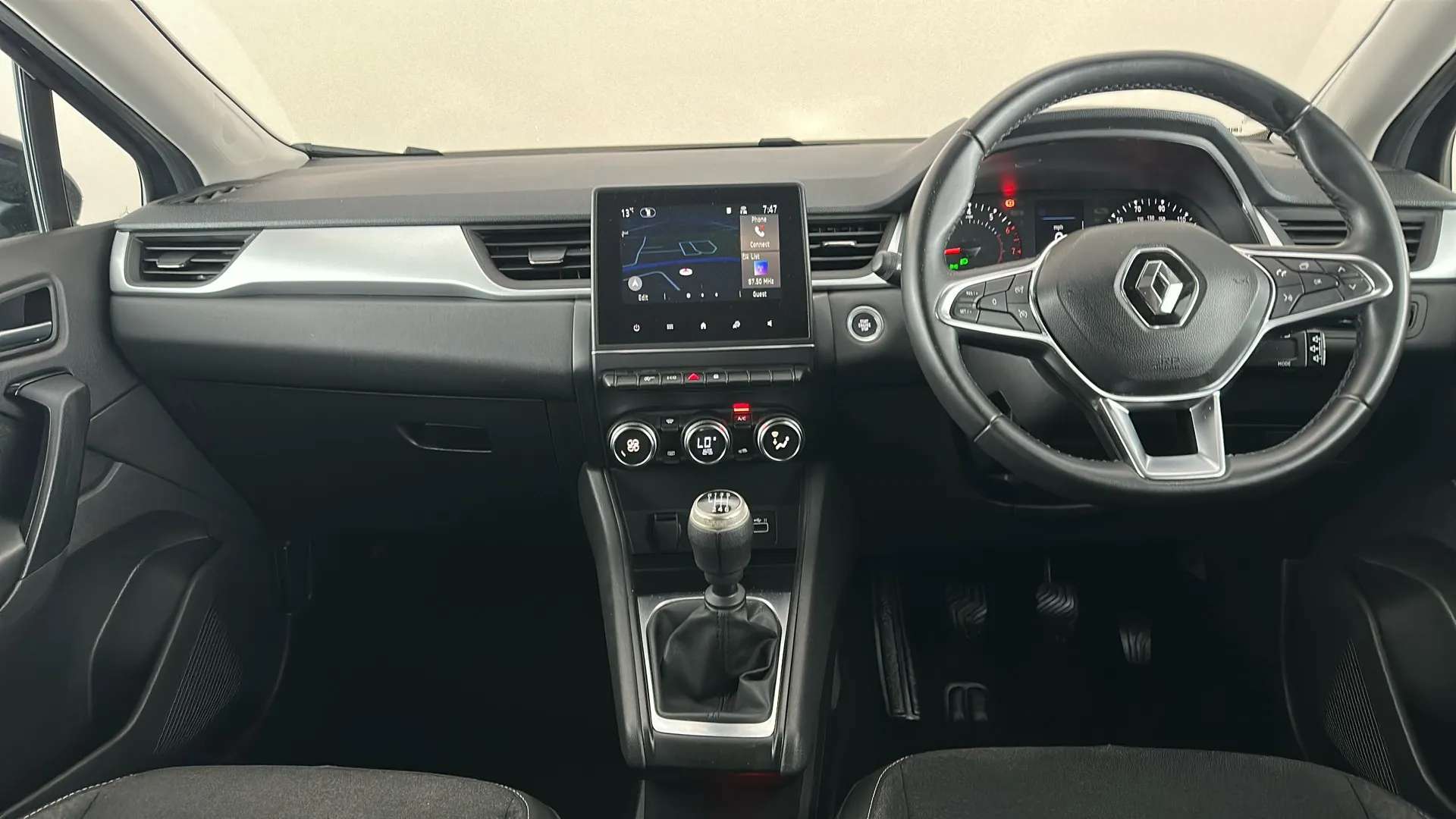 2024 RENAULT CAPTUR 2024 RENAULT CAPTUR