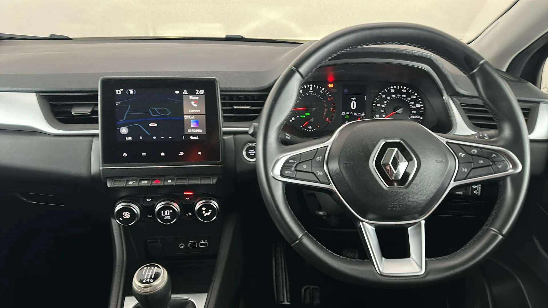 2024 RENAULT CAPTUR 2024 RENAULT CAPTUR