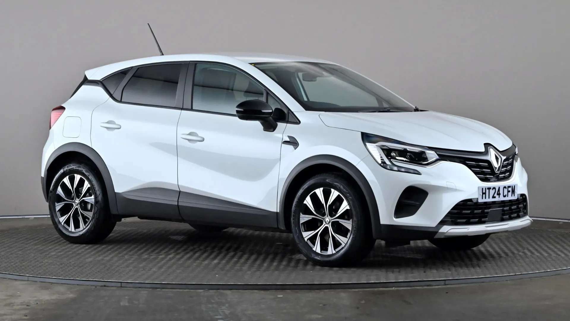 A 2024 RENAULT CAPTUR 1.0 TCE 90 Evolution A 2024 RENAULT CAPTUR 1.0 TCE 90 Evolution
