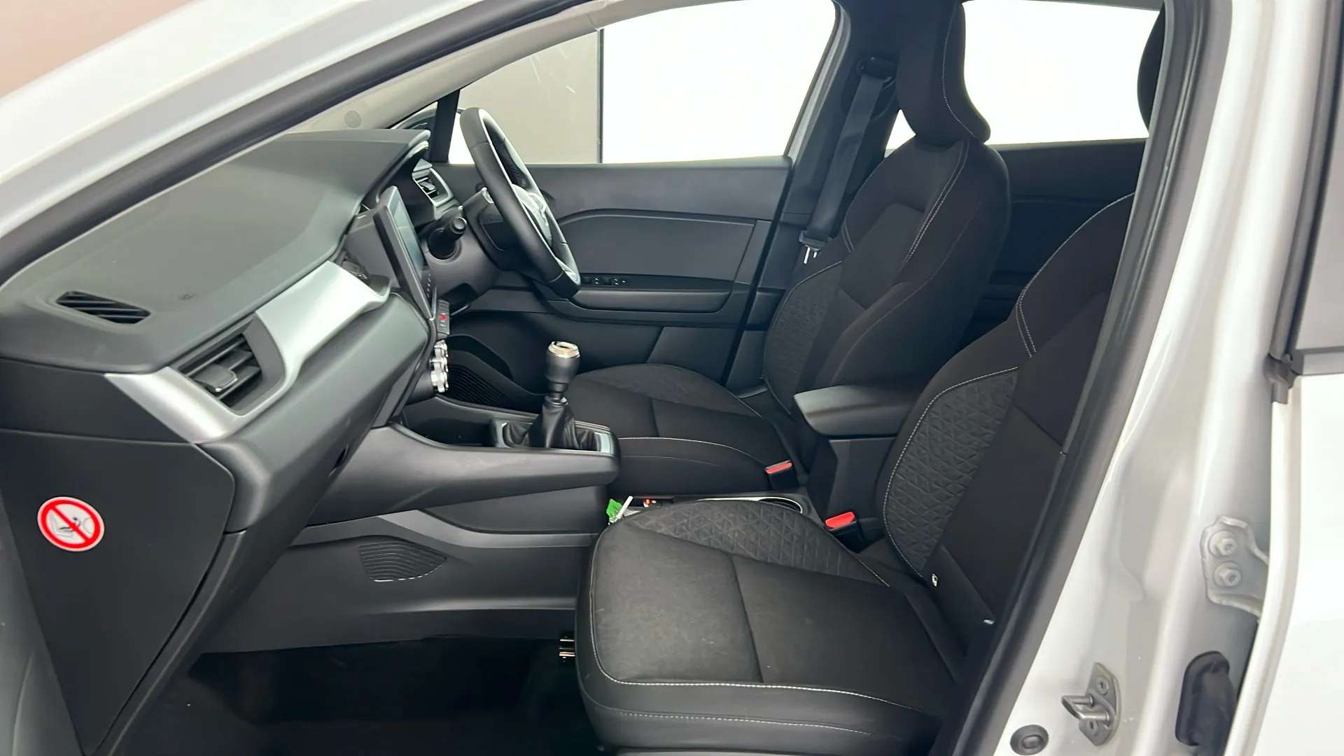 2024 RENAULT CAPTUR 2024 RENAULT CAPTUR