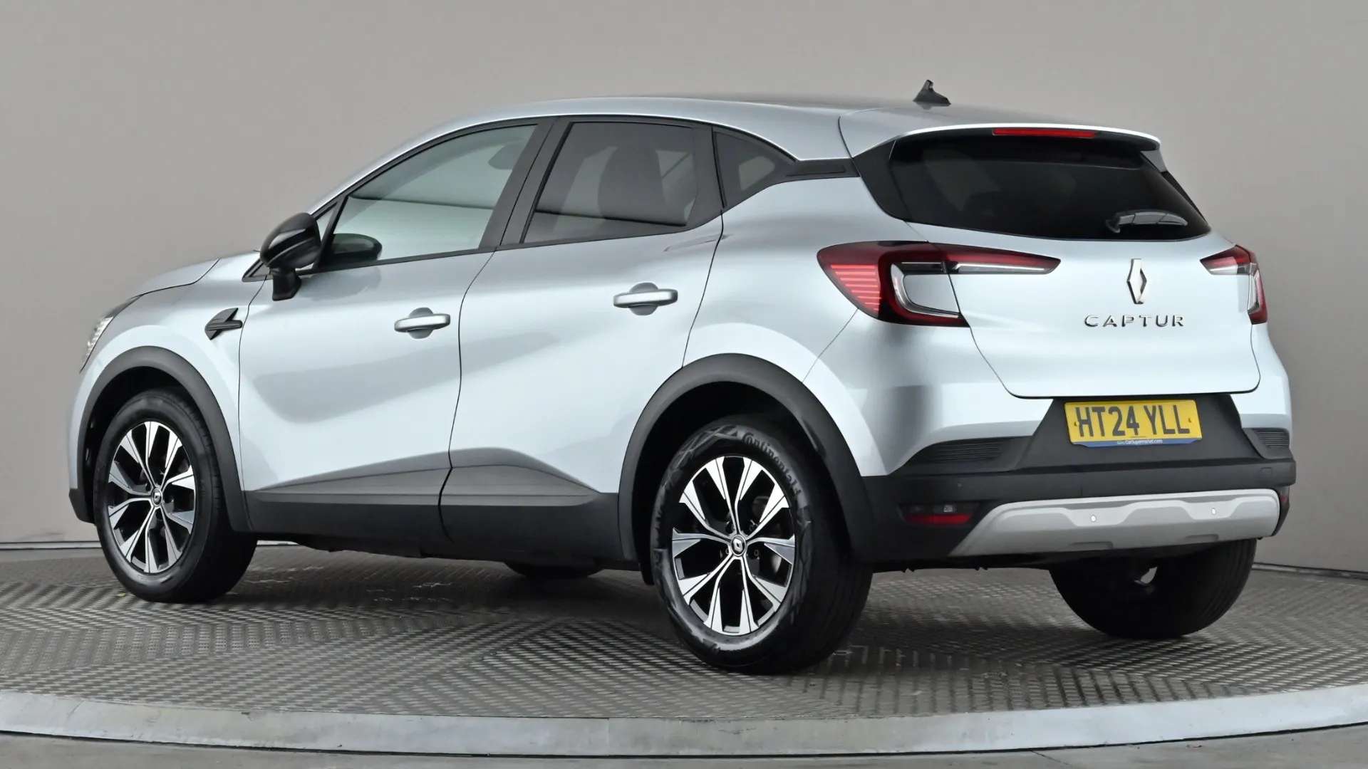A 2024 RENAULT CAPTUR 1.0 TCE 90 Evolution A 2024 RENAULT CAPTUR 1.0 TCE 90 Evolution
