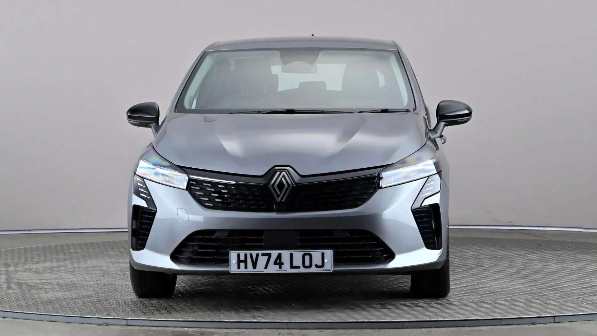 A 2024 RENAULT CLIO 1.0 TCe 90 Evolution A 2024 RENAULT CLIO 1.0 TCe 90 Evolution