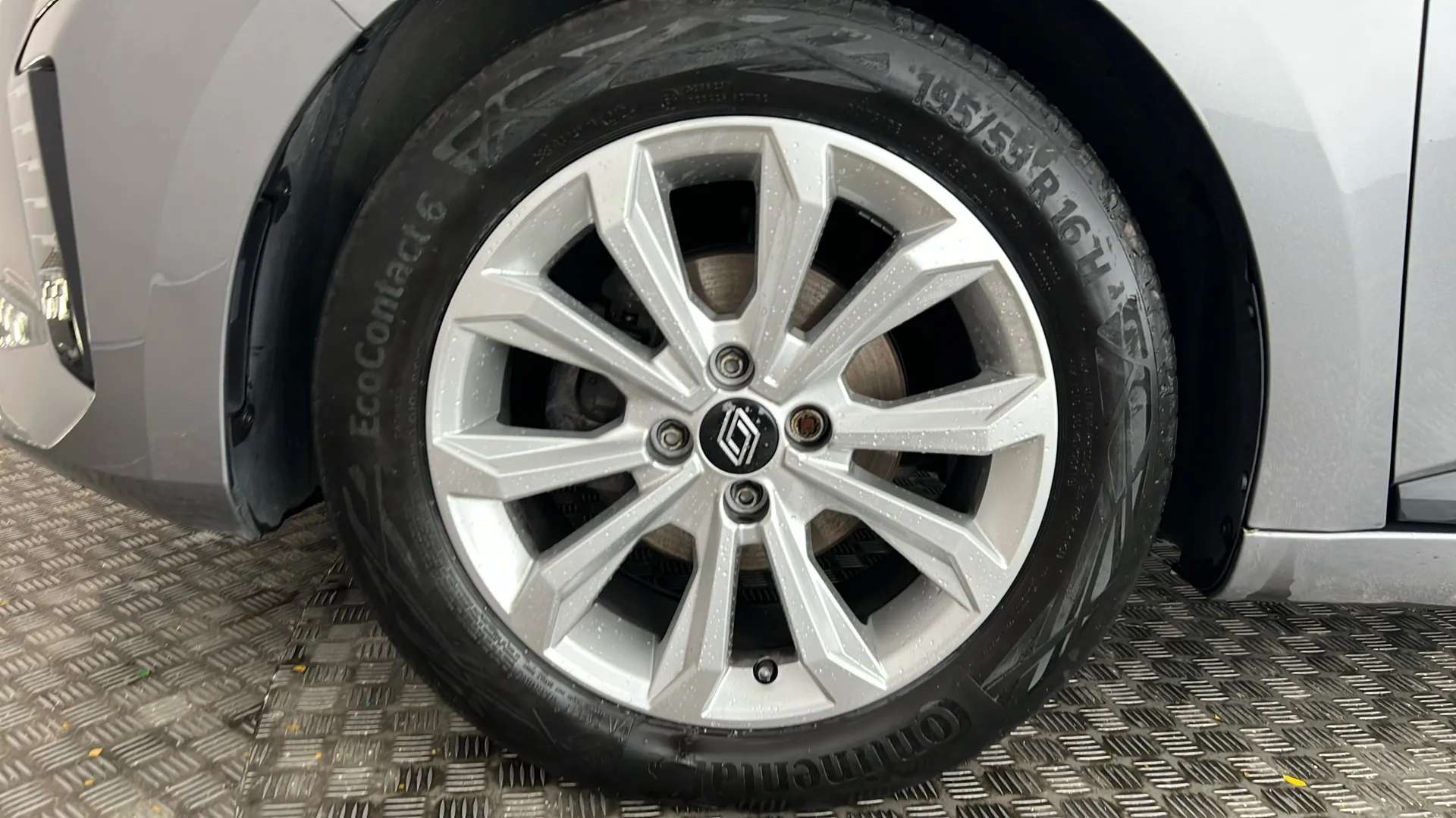 2024 RENAULT CLIO 2024 RENAULT CLIO