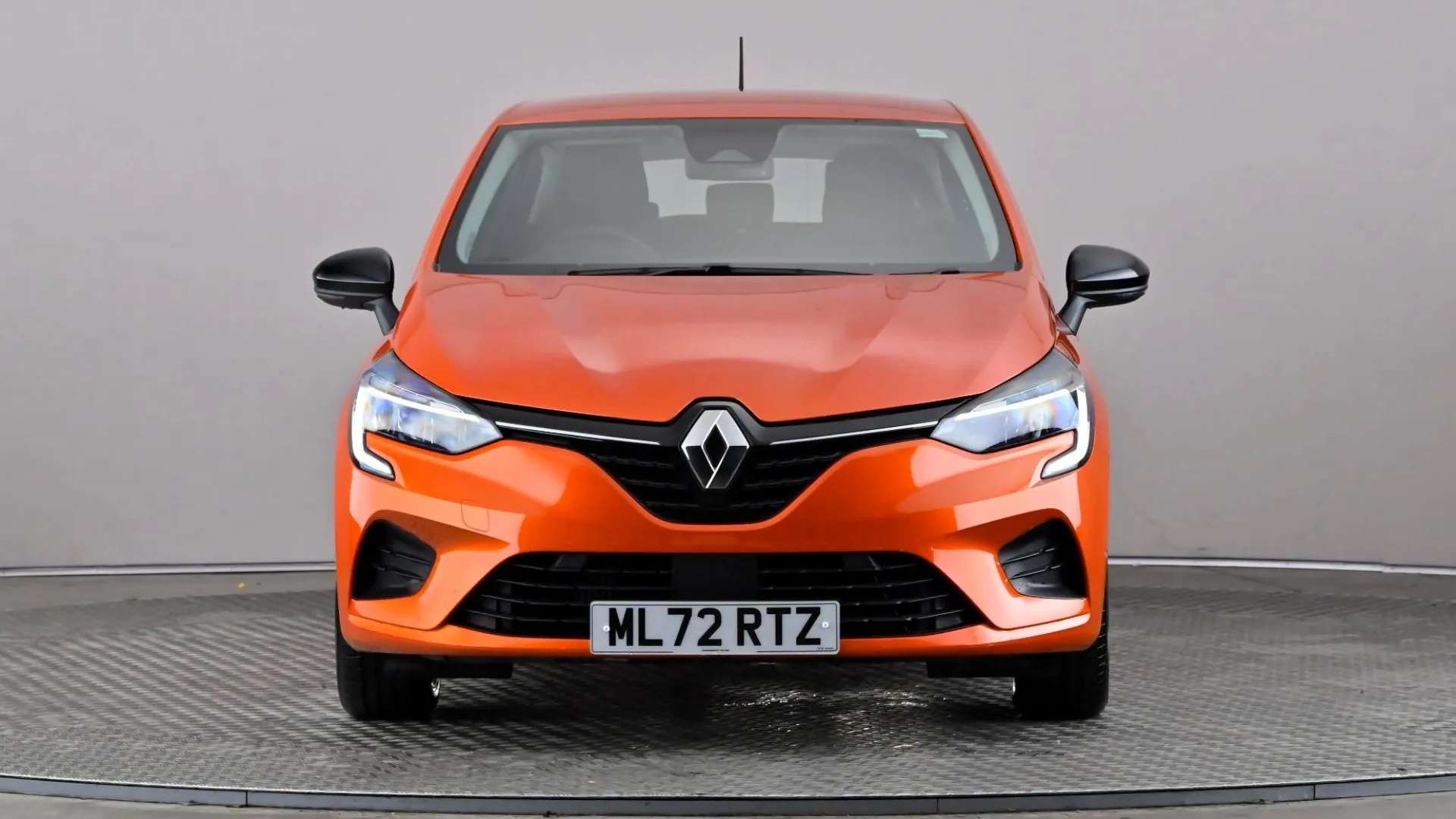A 2022 RENAULT CLIO 1.0 TCe 90 Evolution A 2022 RENAULT CLIO 1.0 TCe 90 Evolution