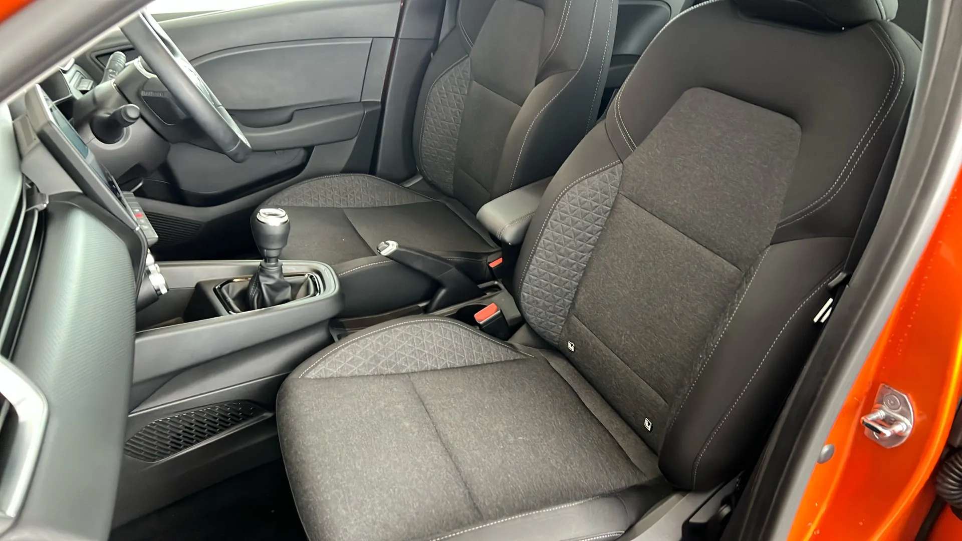 2022 RENAULT CLIO 2022 RENAULT CLIO