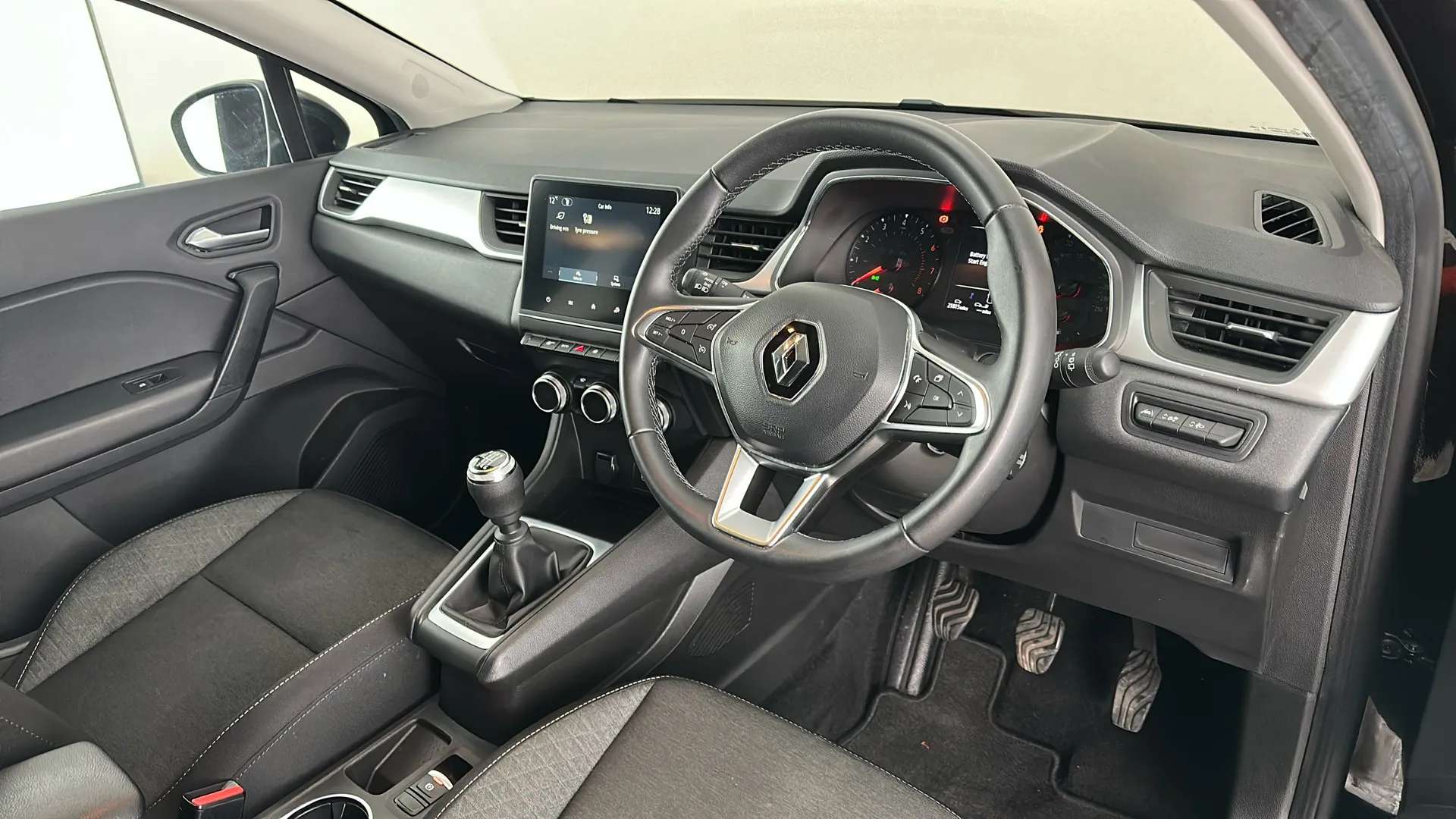 2023 RENAULT CAPTUR 2023 RENAULT CAPTUR