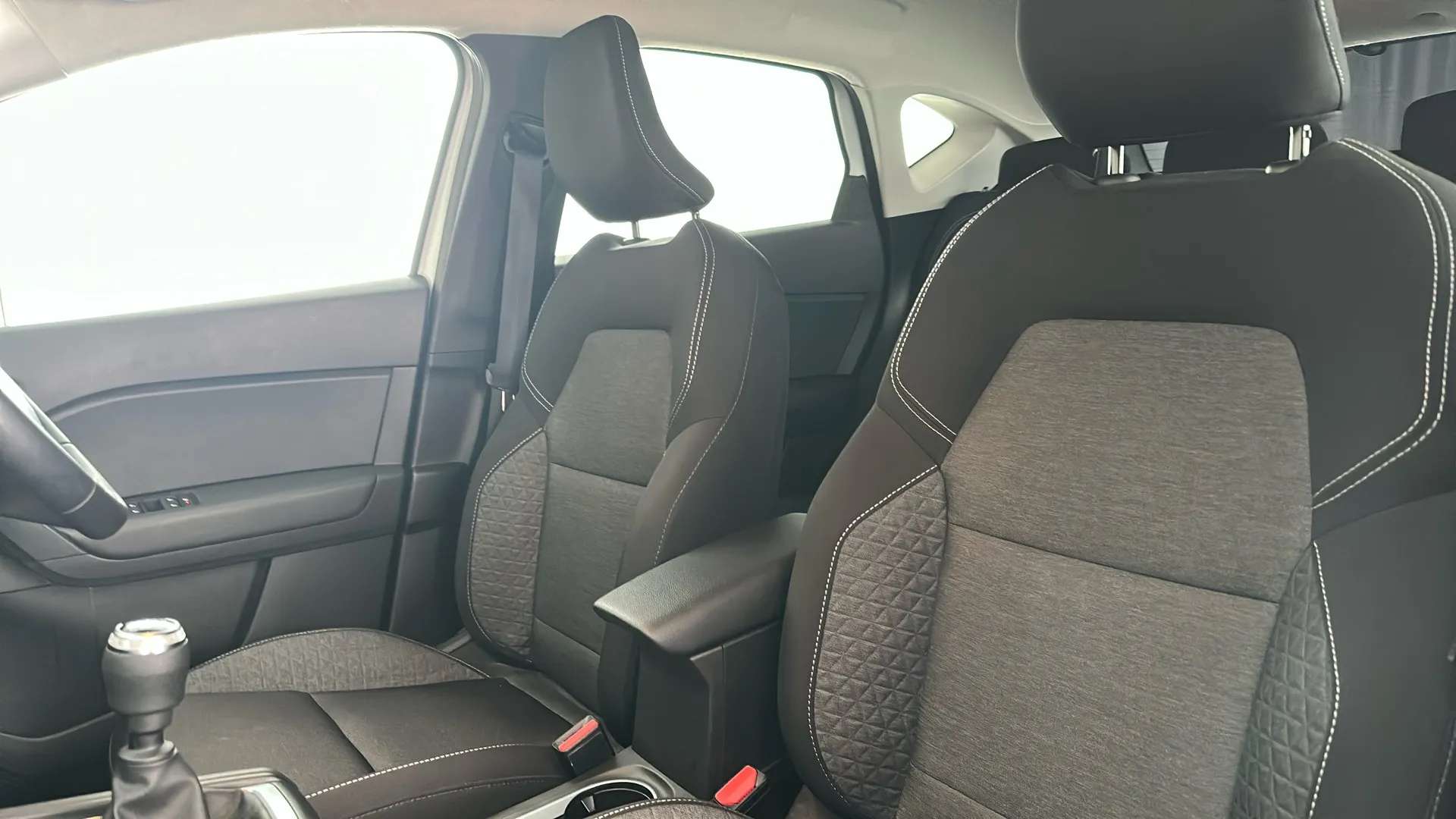 2023 RENAULT CAPTUR 2023 RENAULT CAPTUR