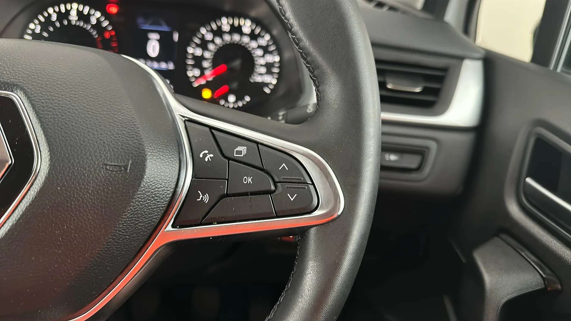 2023 RENAULT CAPTUR 2023 RENAULT CAPTUR