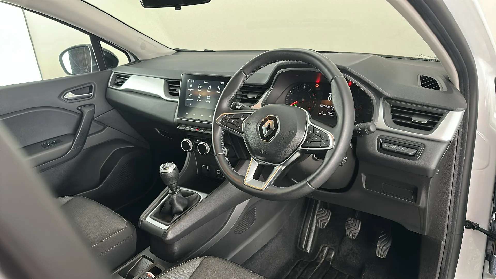 2023 RENAULT CAPTUR 2023 RENAULT CAPTUR