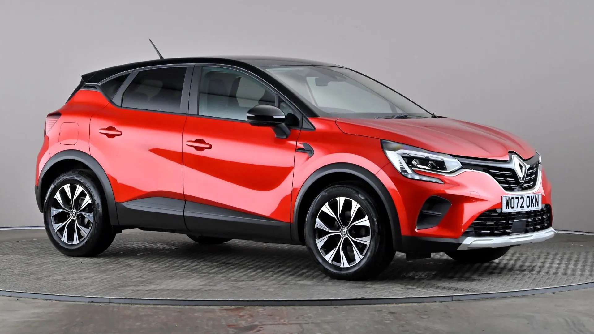 A 2023 RENAULT CAPTUR 1.0 TCE 90 Evolution A 2023 RENAULT CAPTUR 1.0 TCE 90 Evolution