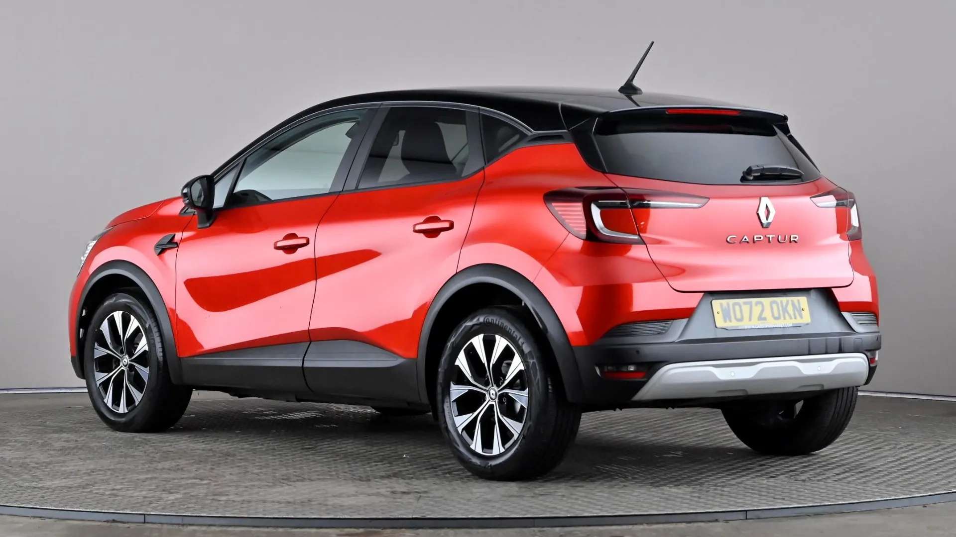 A 2023 RENAULT CAPTUR 1.0 TCE 90 Evolution A 2023 RENAULT CAPTUR 1.0 TCE 90 Evolution